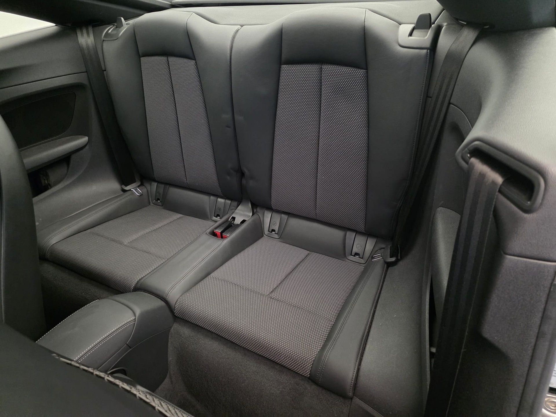 AUDI TT Coupé 45 TFSI quattro S-tronic-image-11