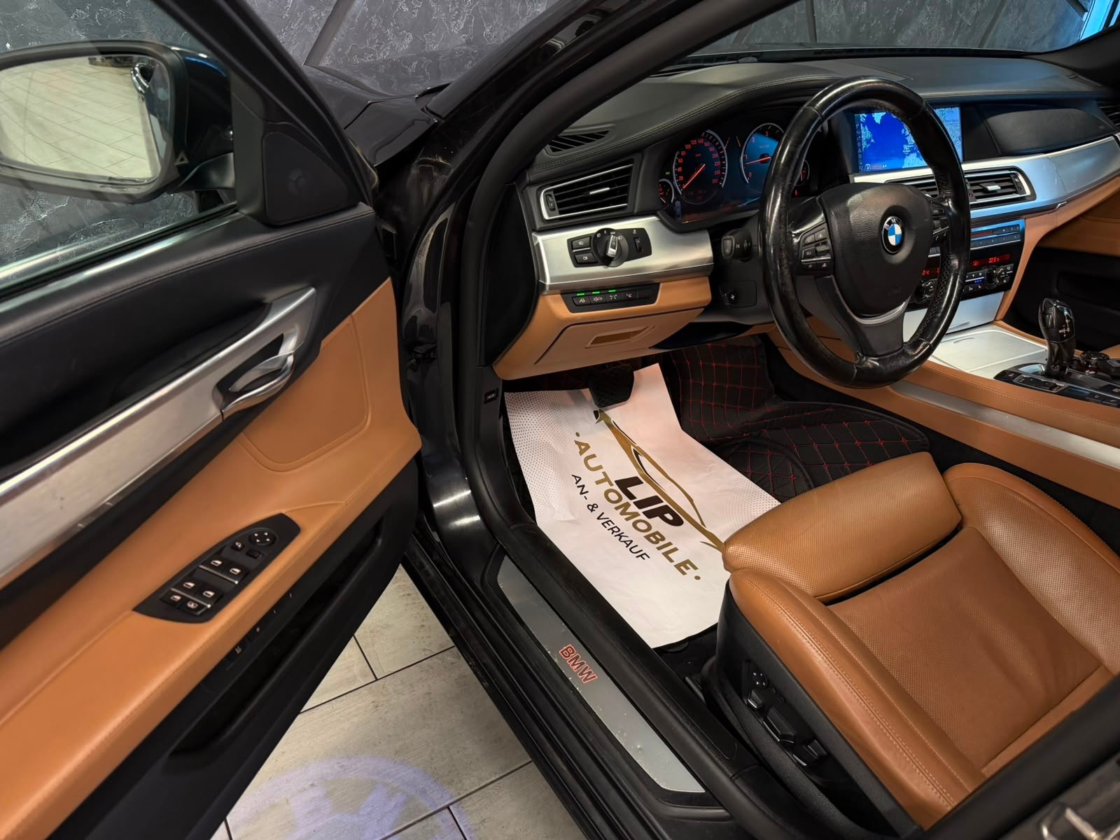BMW 740d-image-10