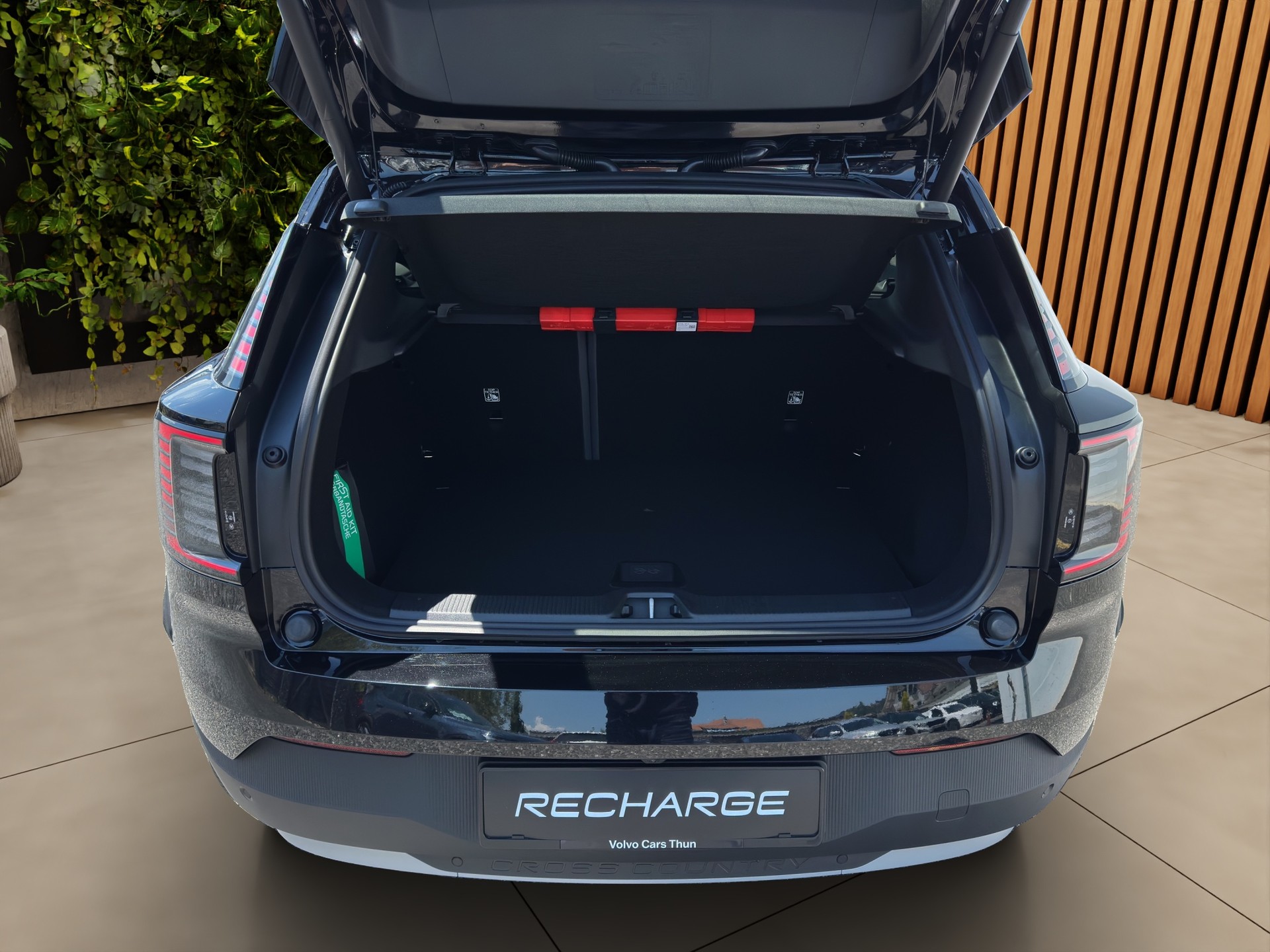 VOLVO EX30 CC E60 Twin Performance AWD-image-15