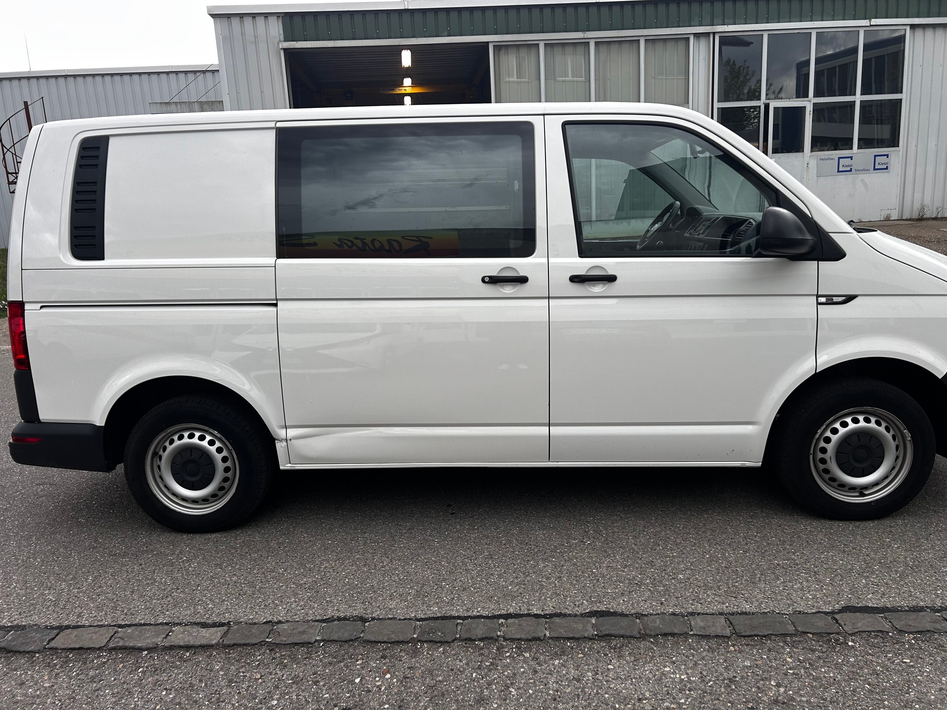 VW T6 2.0 TDI Euro 6-image-3