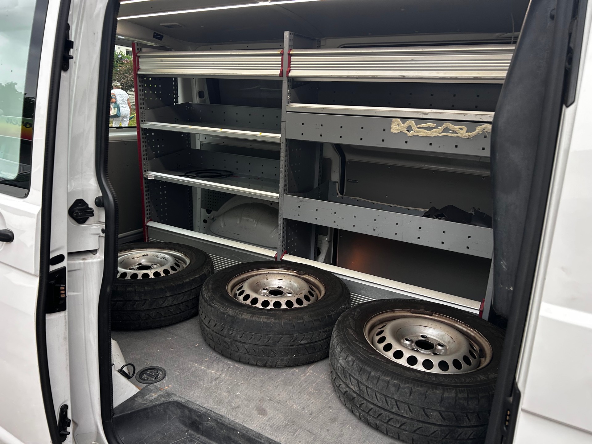 VW T6 2.0 TDI Euro 6-image-10