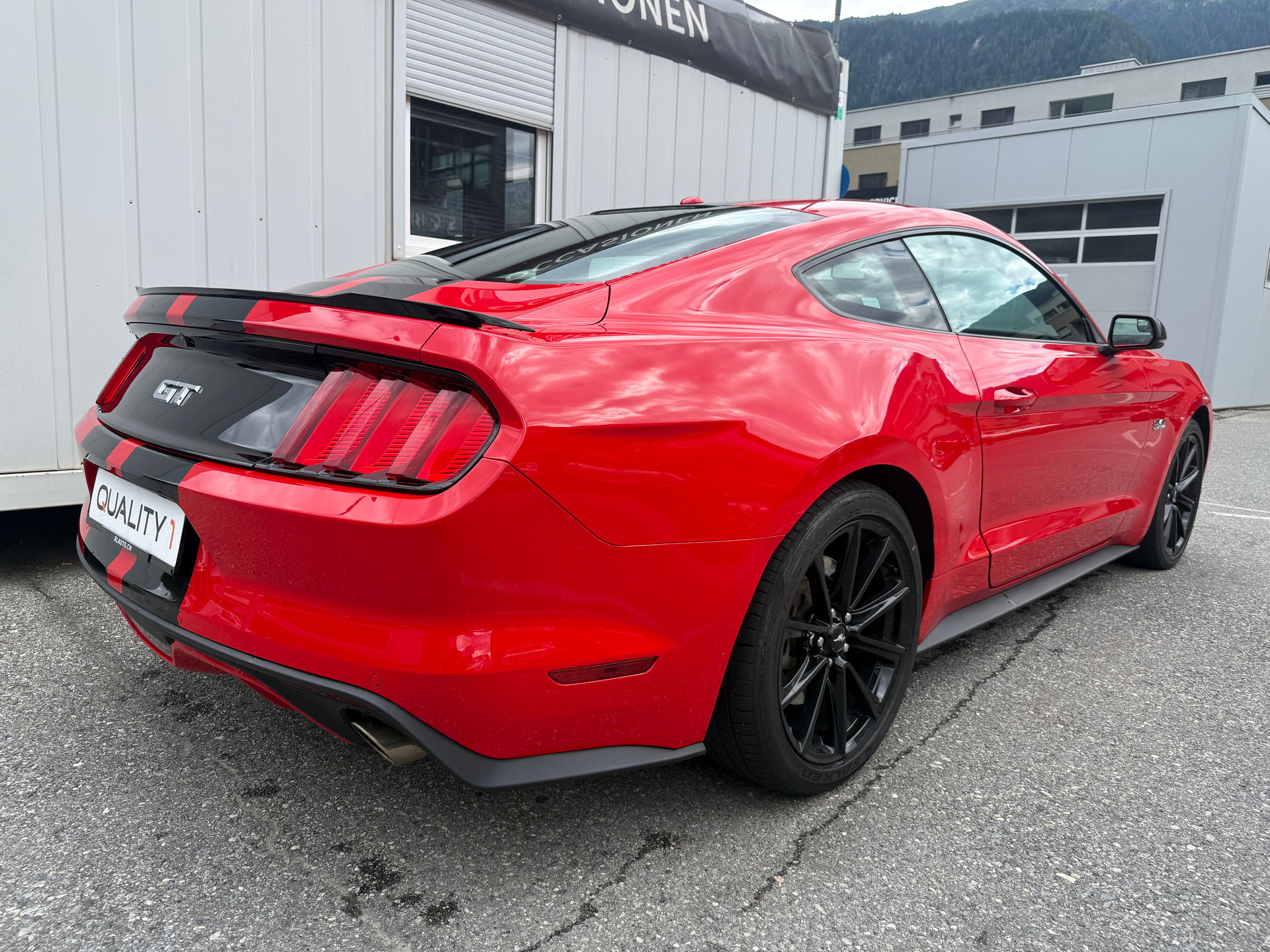 FORD Mustang Fastback 5.0 V8 GT *HANDSCHALTER* ORGINAL US CAR*PREMIUM AUSSTATTUNG*-image-3