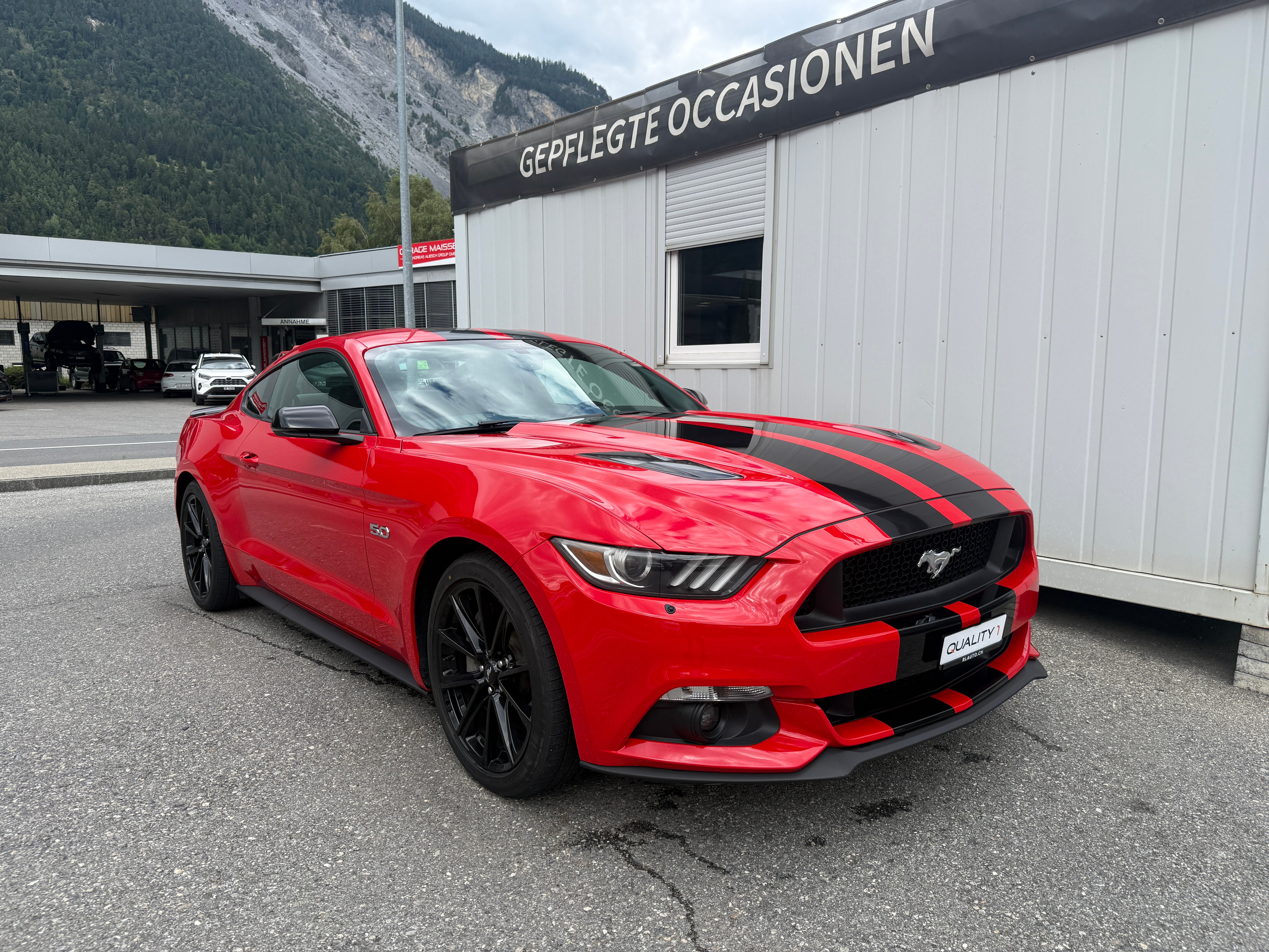 Car photo