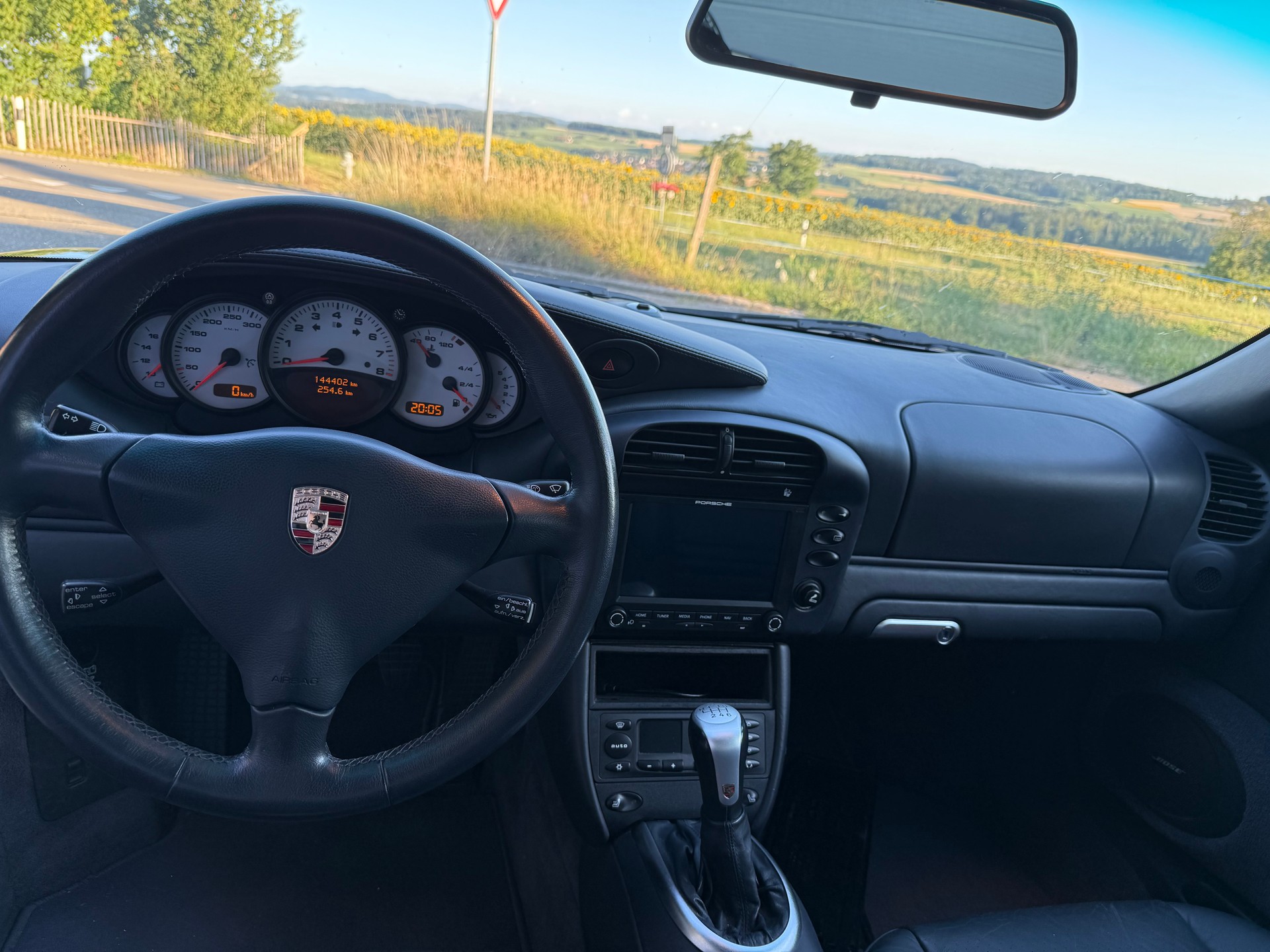 PORSCHE 3.6 Carrera 4-image-7
