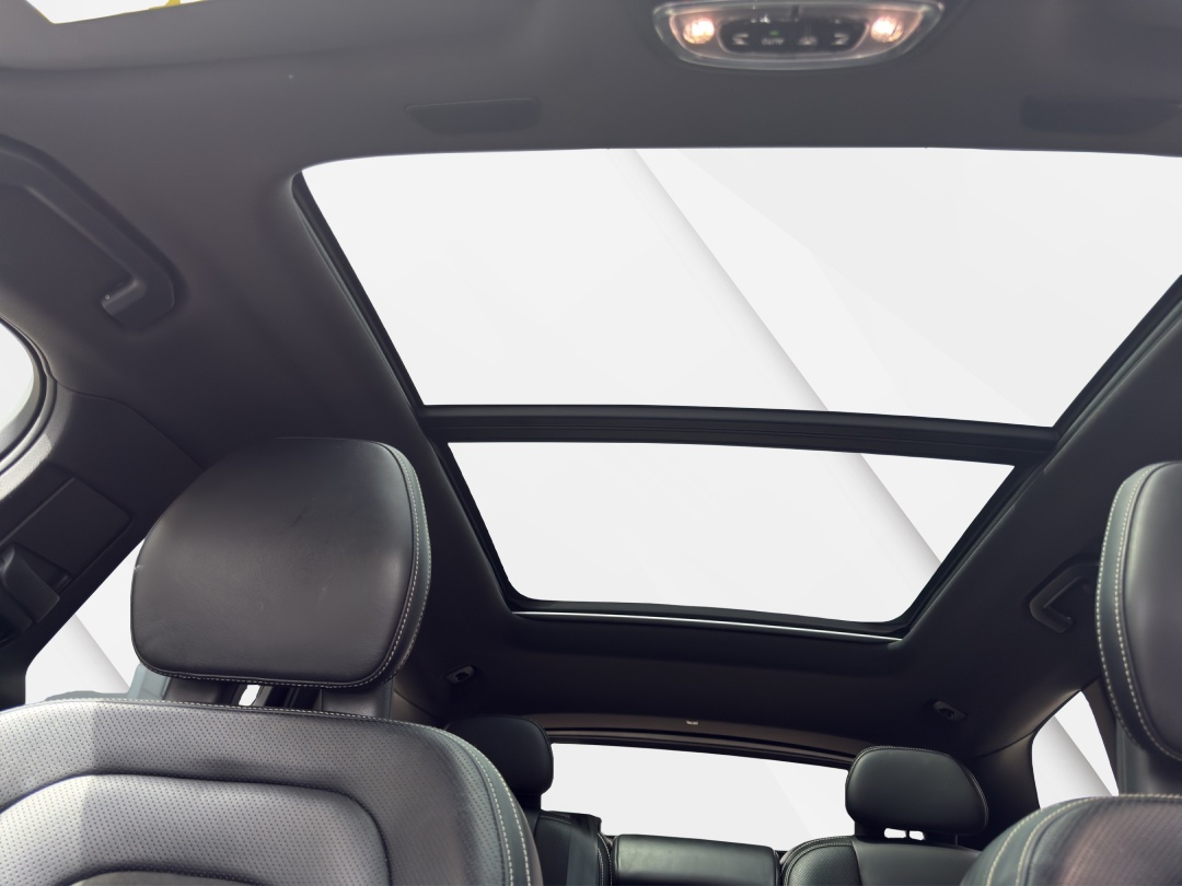 VOLVO XC60 D4 AWD R-Design Geartronic-image-17