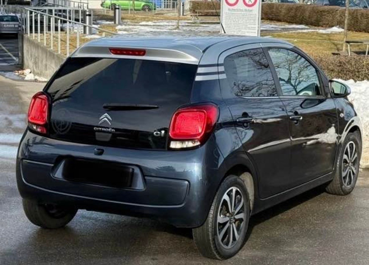 CITROEN C1 1.0 VTi ETG5 Shine-image-1