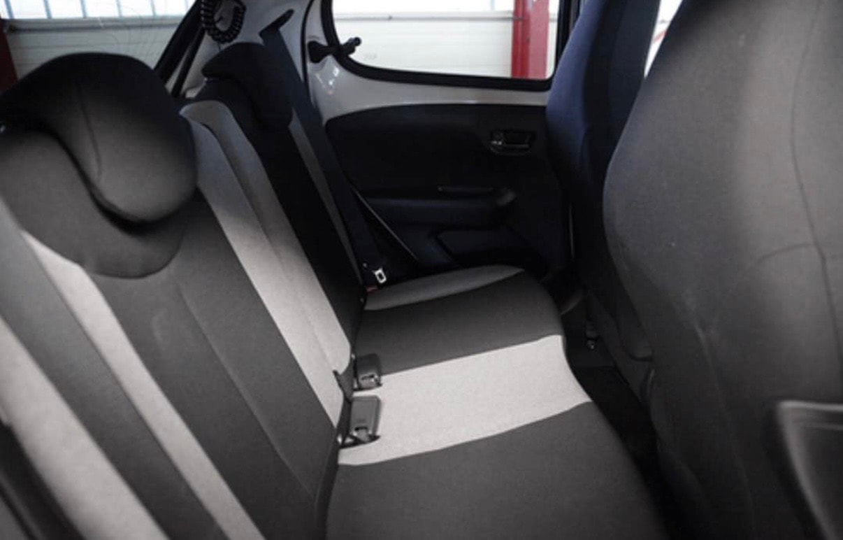CITROEN C1 1.0 VTi ETG5 Shine-image-3