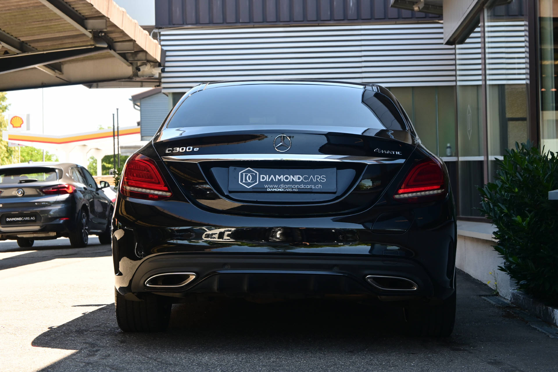 MERCEDES-BENZ C 300 e AMG Line 4matic-image-5