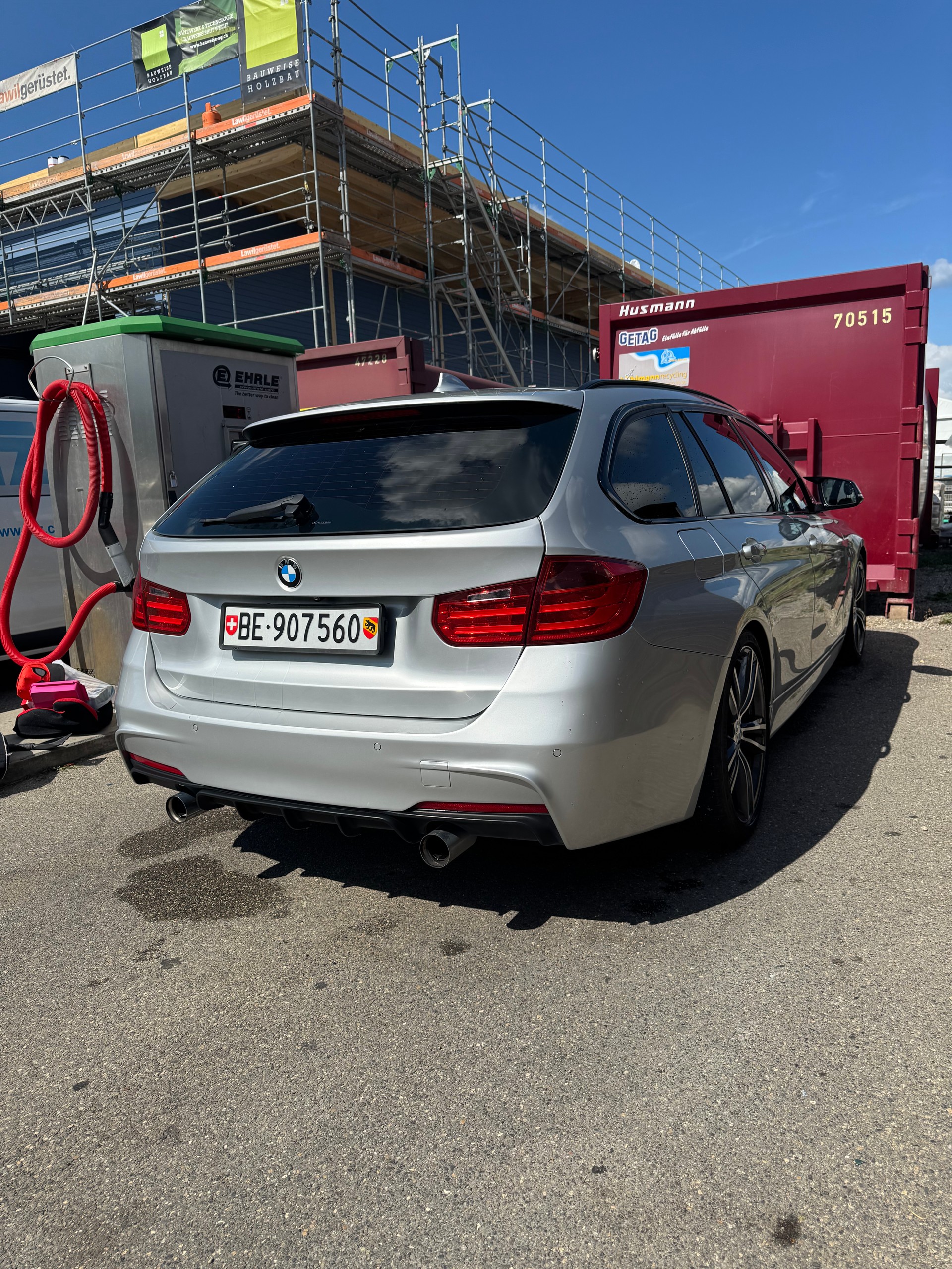 BMW 335i xDrive Touring Steptronic Pack M-image-2