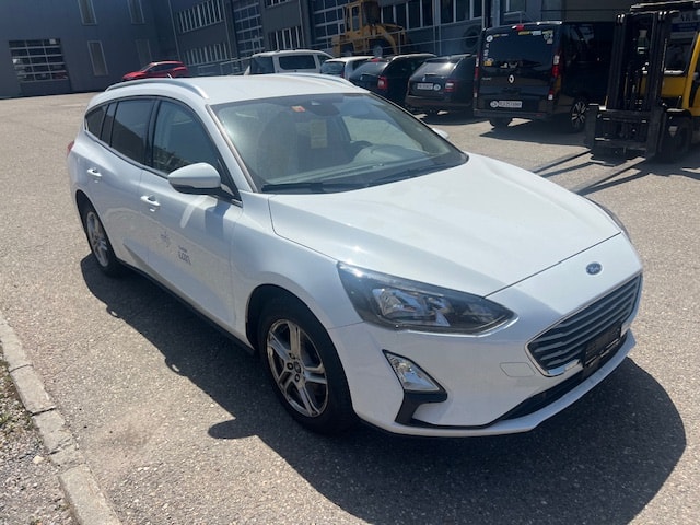FORD Focus 1.0 SCTi Cool Connect Automatic-image-6