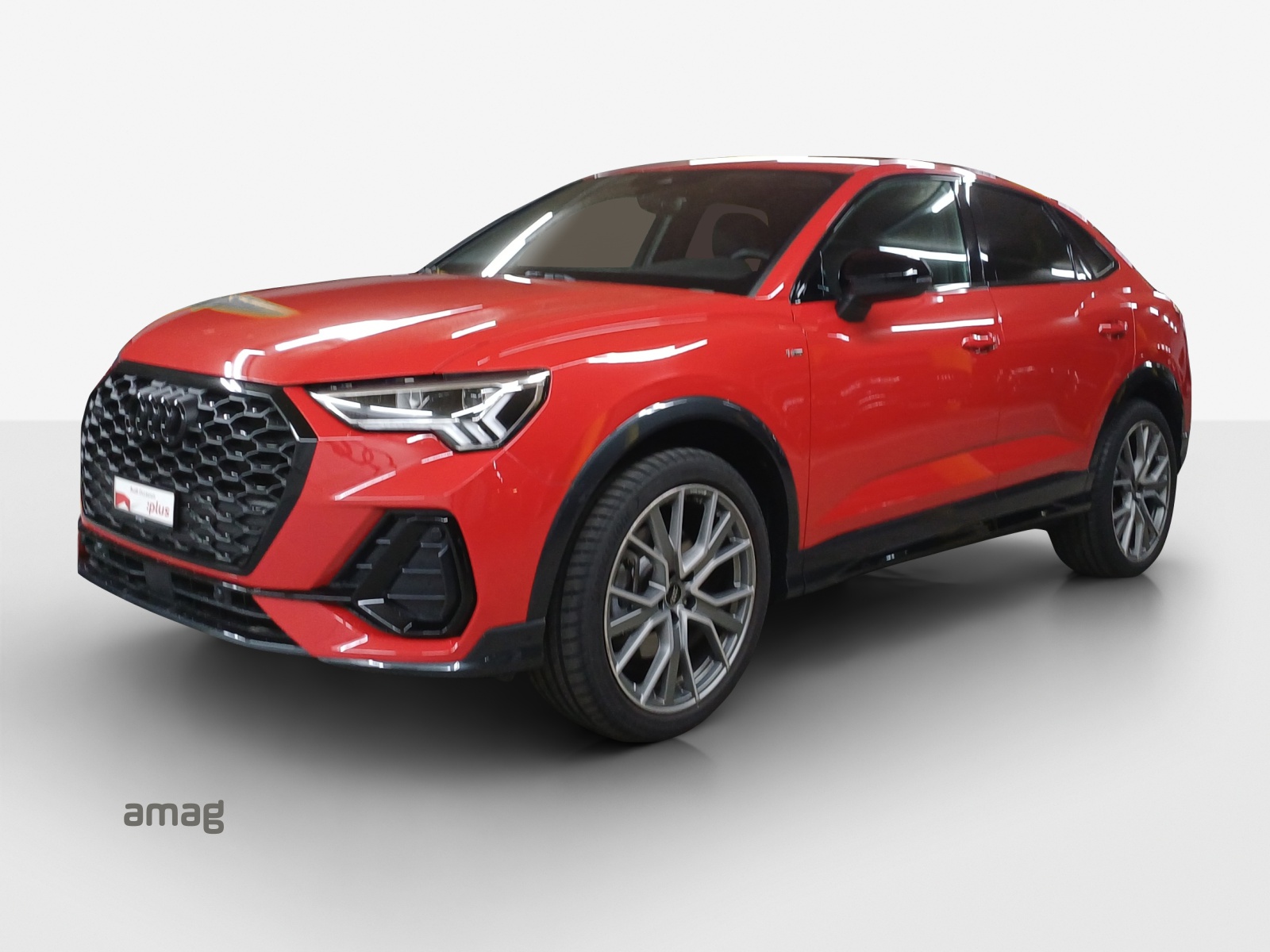 AUDI Q3 Sportback 40 TFSI S line quattro S-tronic-image-0
