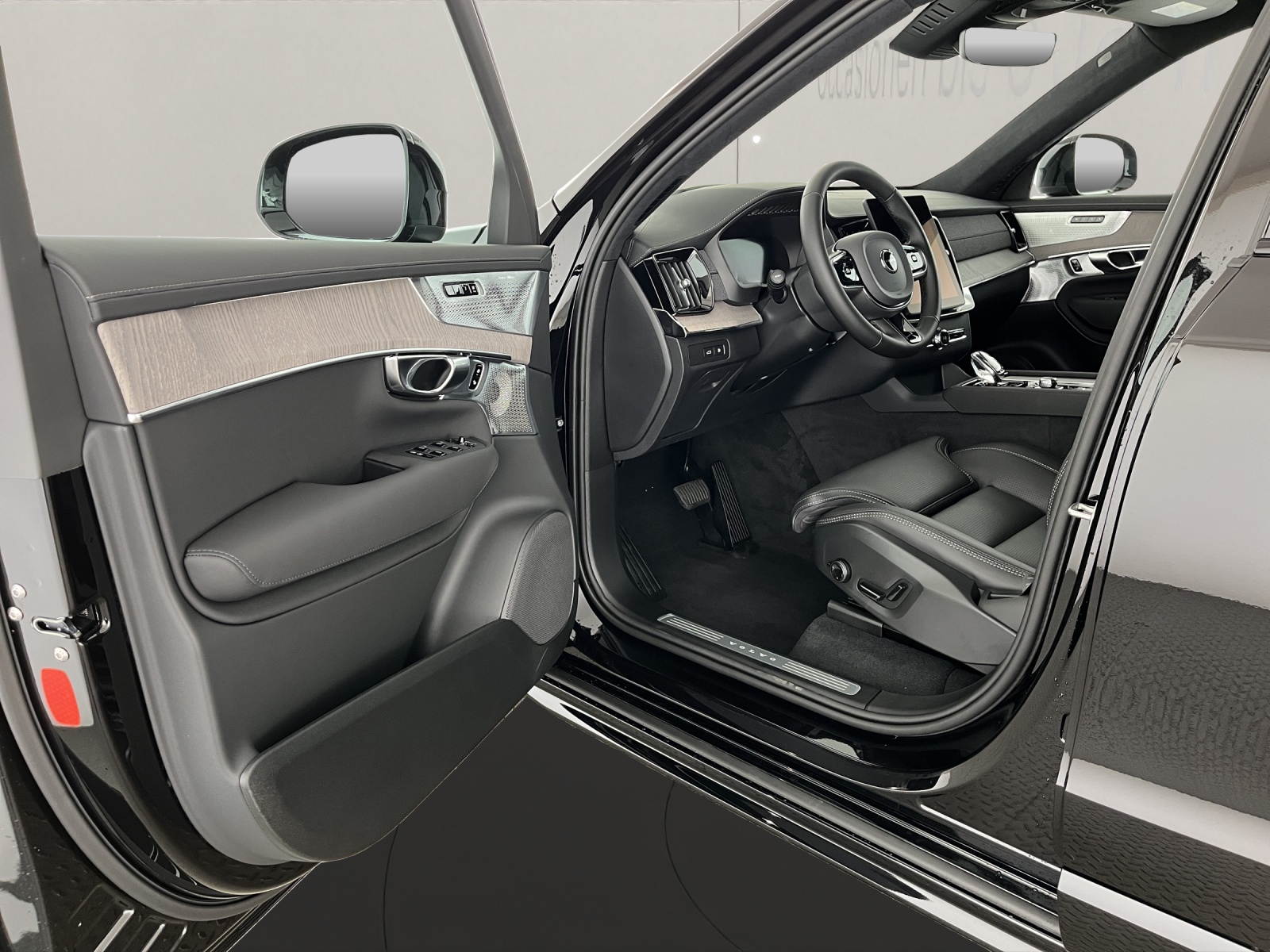 VOLVO XC90 2.0 T8 TE Ultra Dark eAWD-image-7