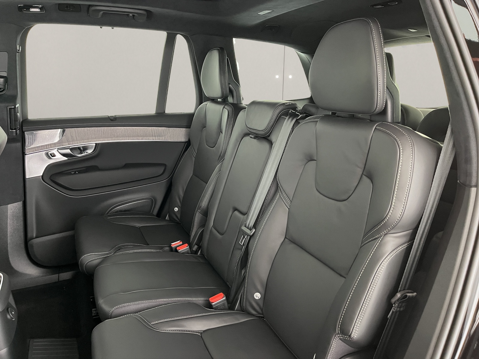 VOLVO XC90 2.0 T8 TE Ultra Dark eAWD-image-14