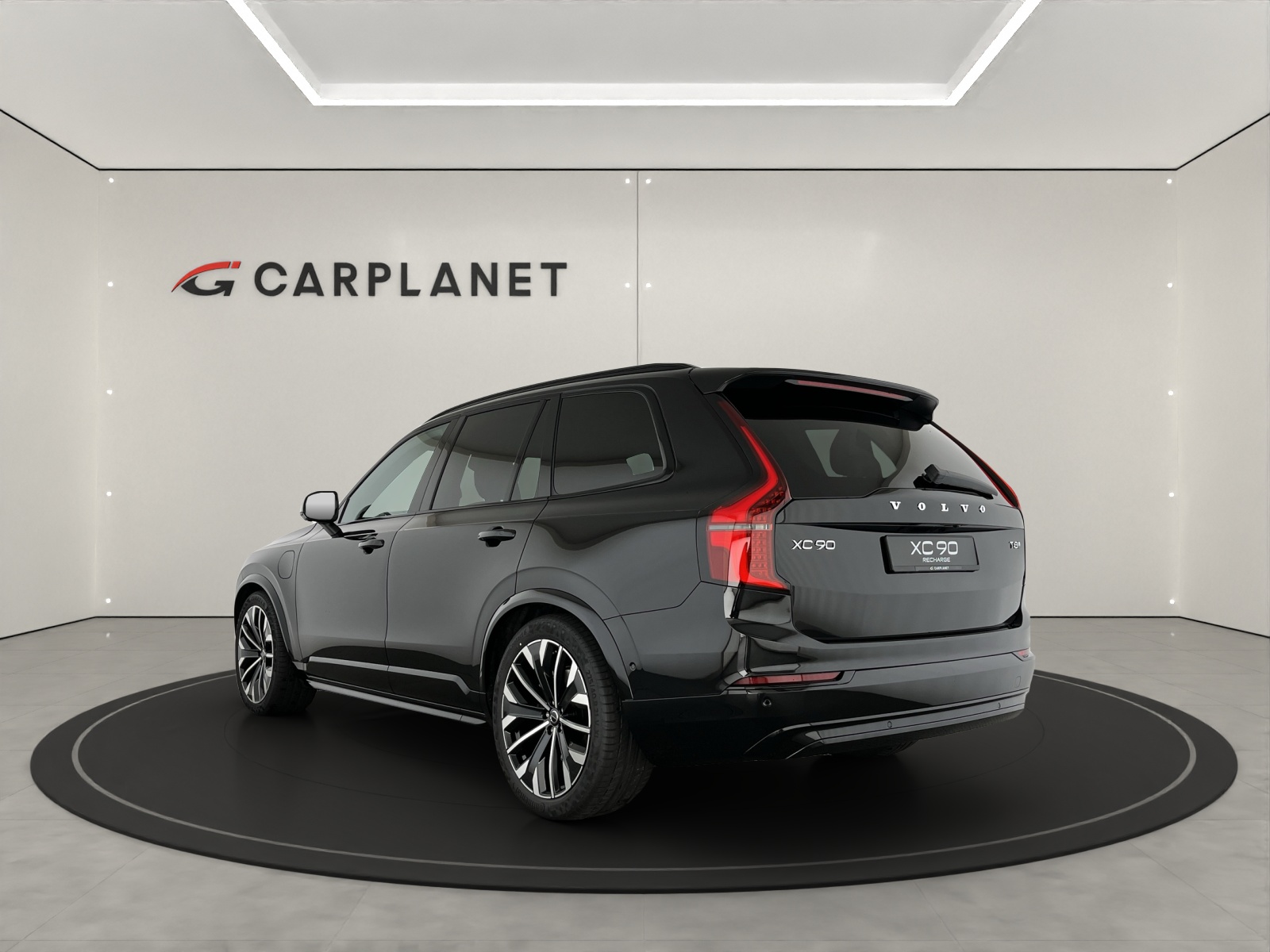 VOLVO XC90 2.0 T8 TE Ultra Dark eAWD-showroom-element-3