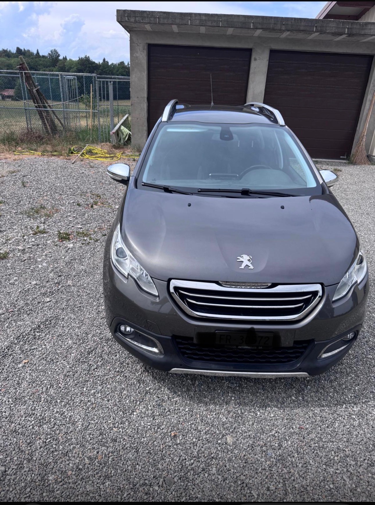 PEUGEOT 2008 1.2 PureTech Allure-image-0