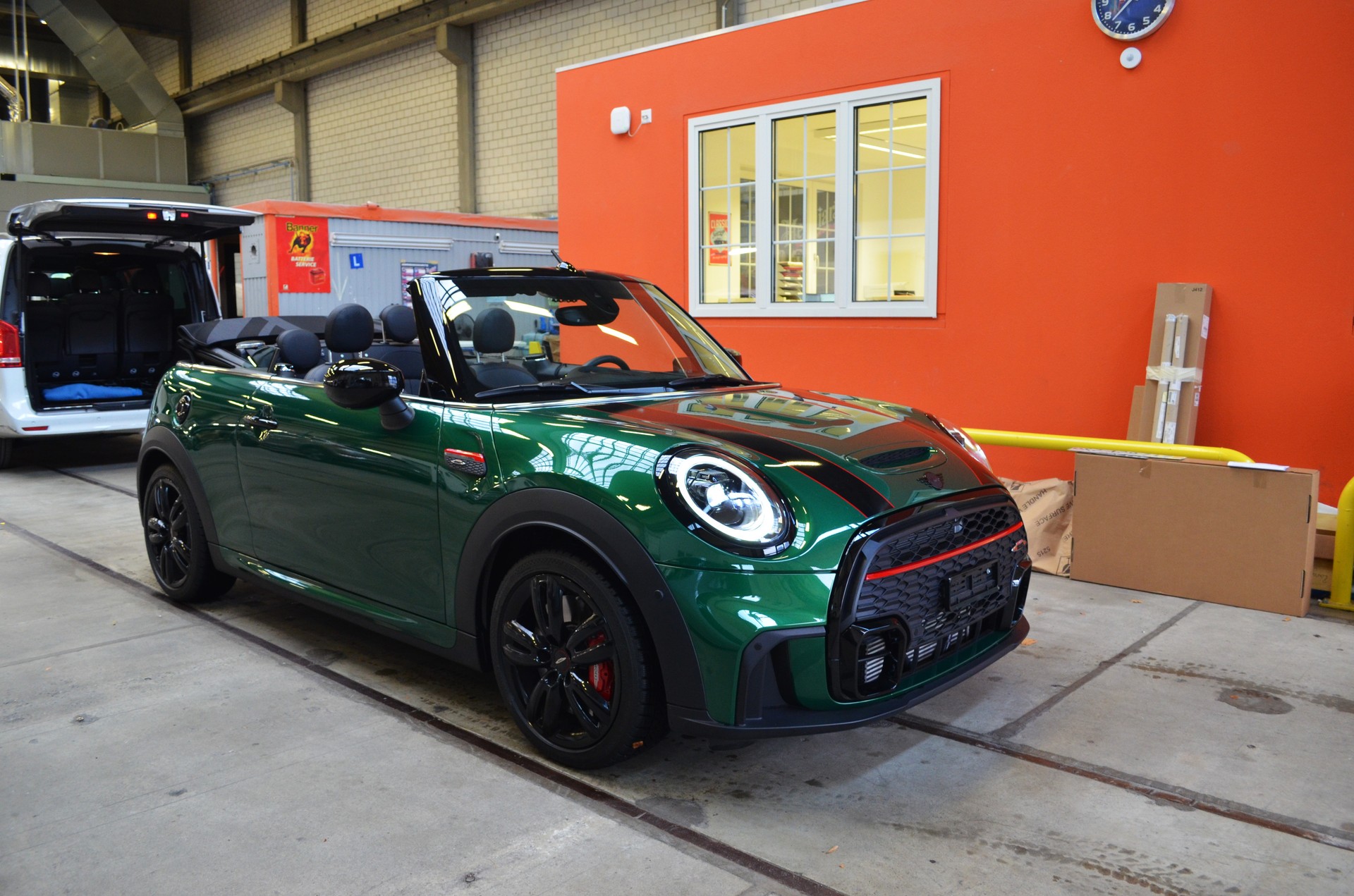MINI Cooper John Cooper Works Cabriolet Steptronic