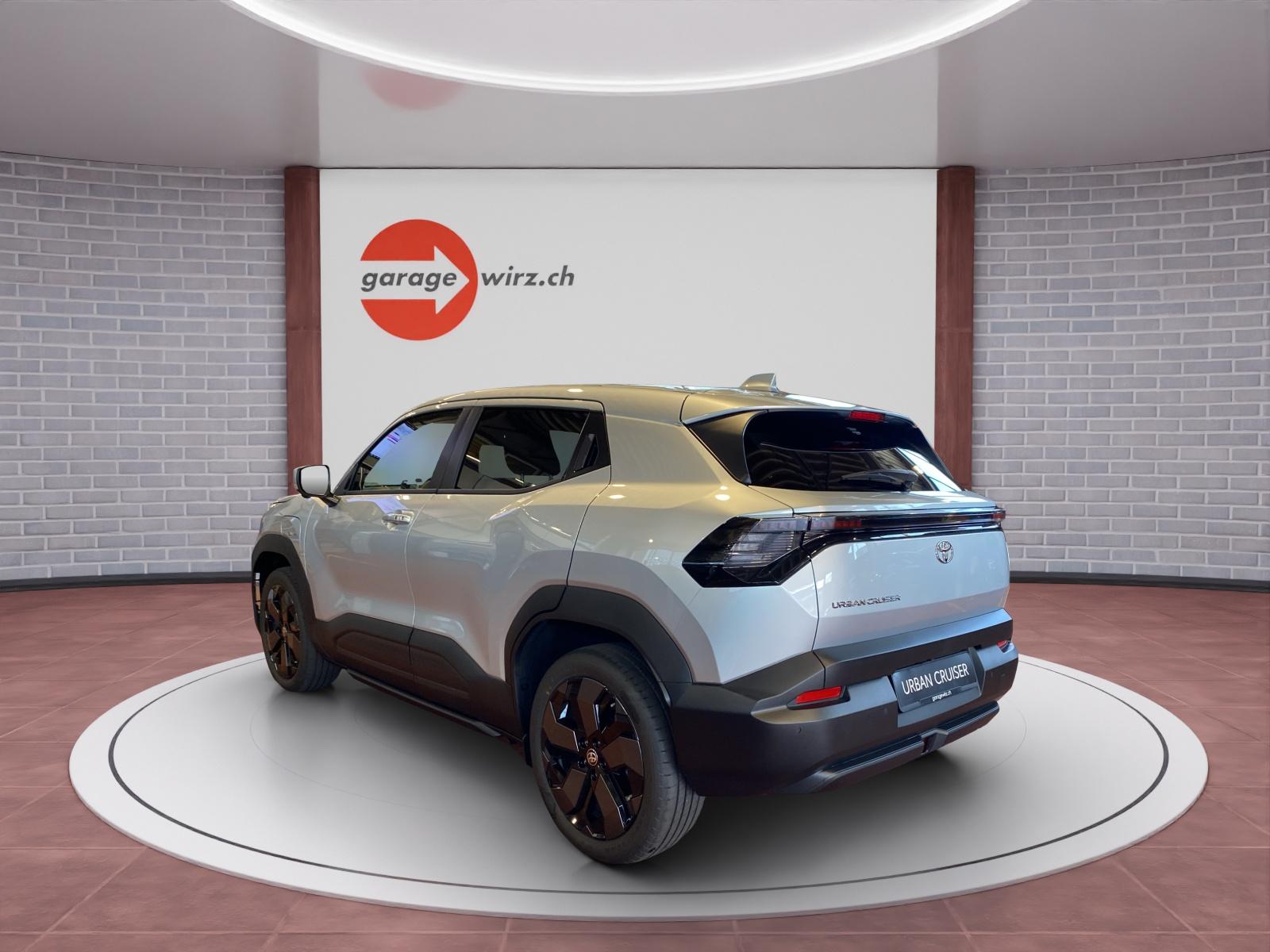 TOYOTA Urban Cruiser Premium-showroom-element-2