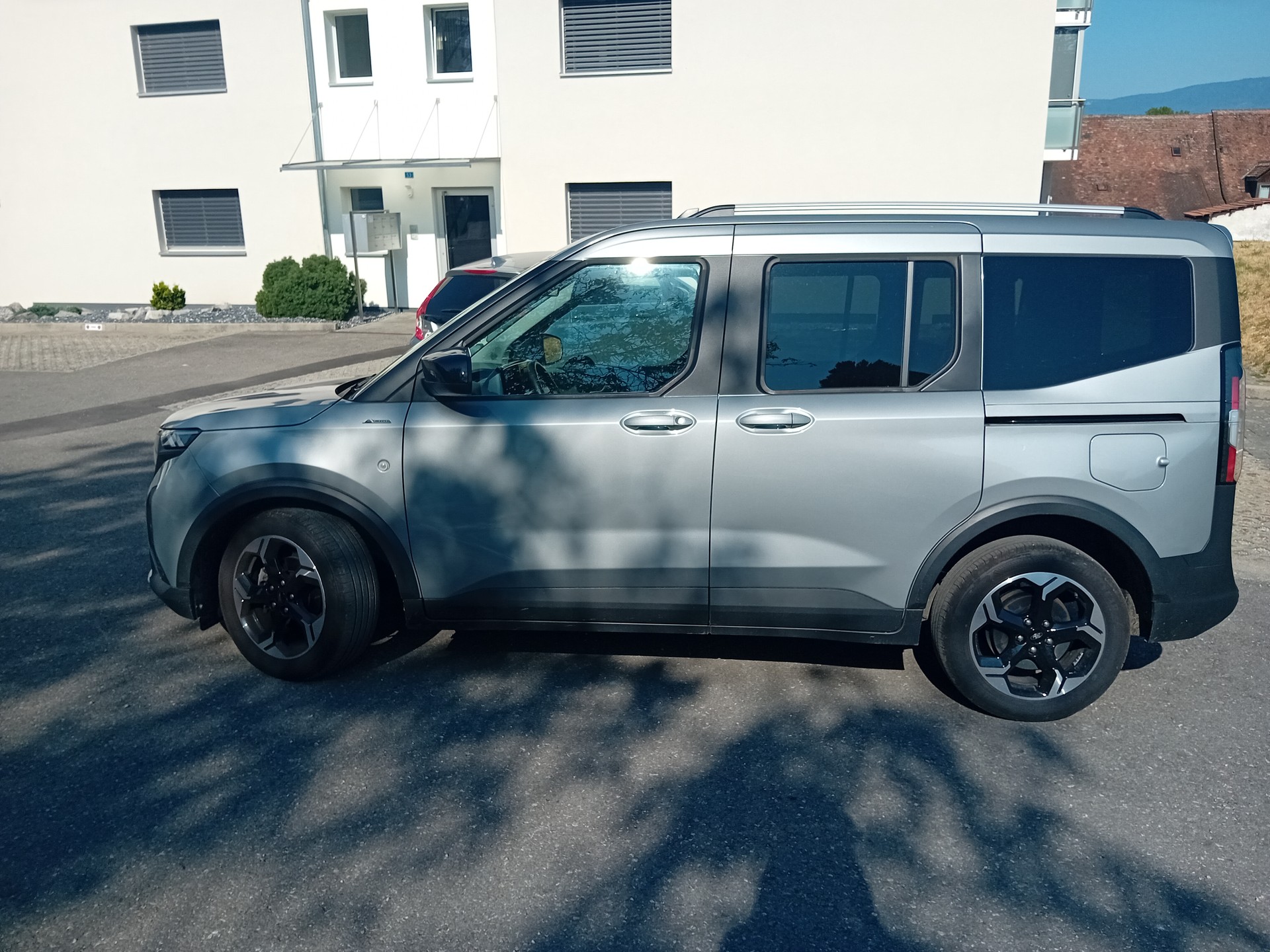 FORD 1.0 EcoBoost Active-image-1