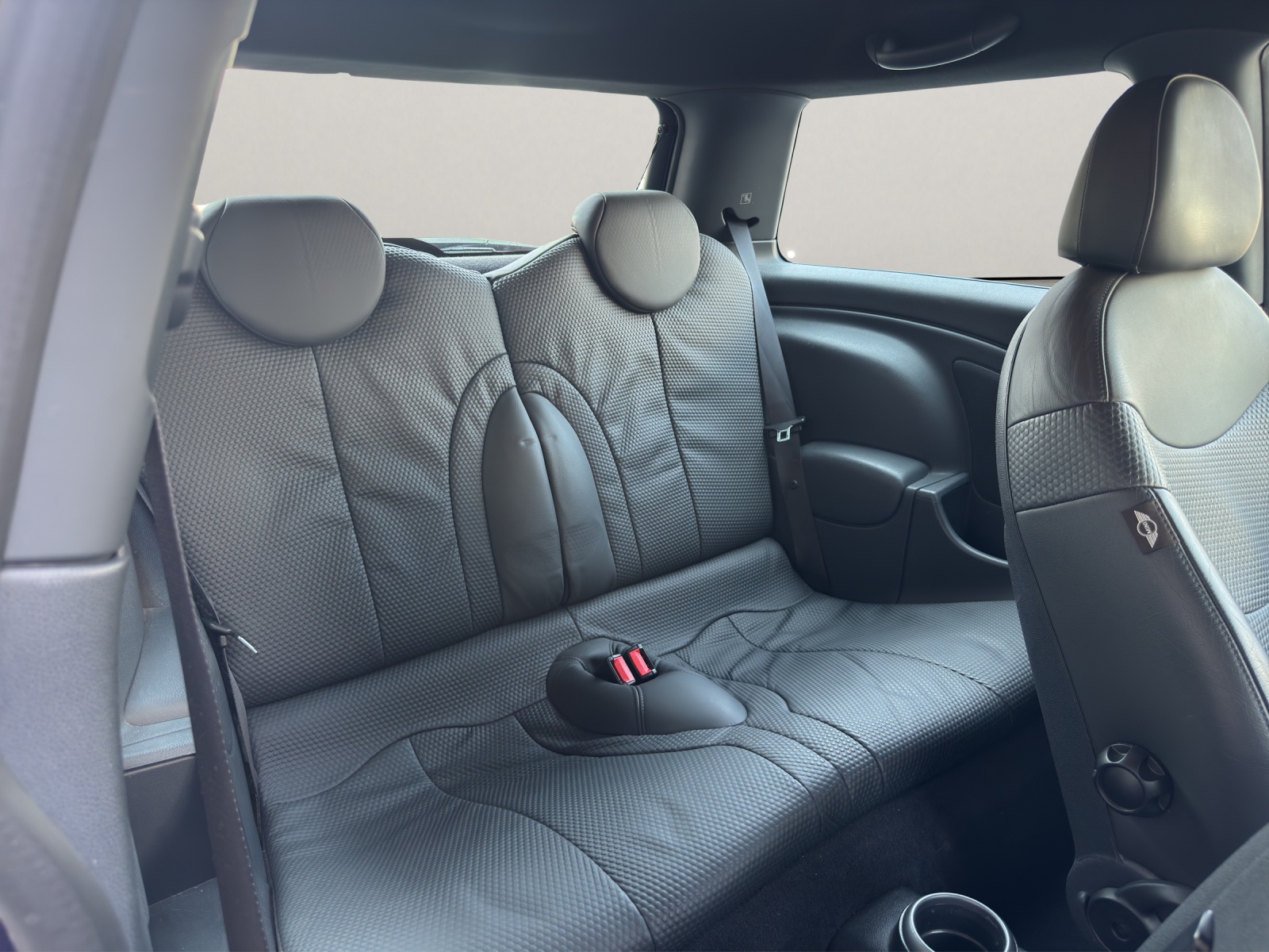 MINI Cooper-image-12