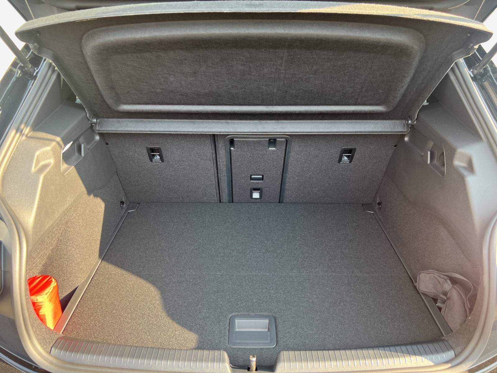 VW ID.3 Neo 79 kWh 231 PS Style-image-12