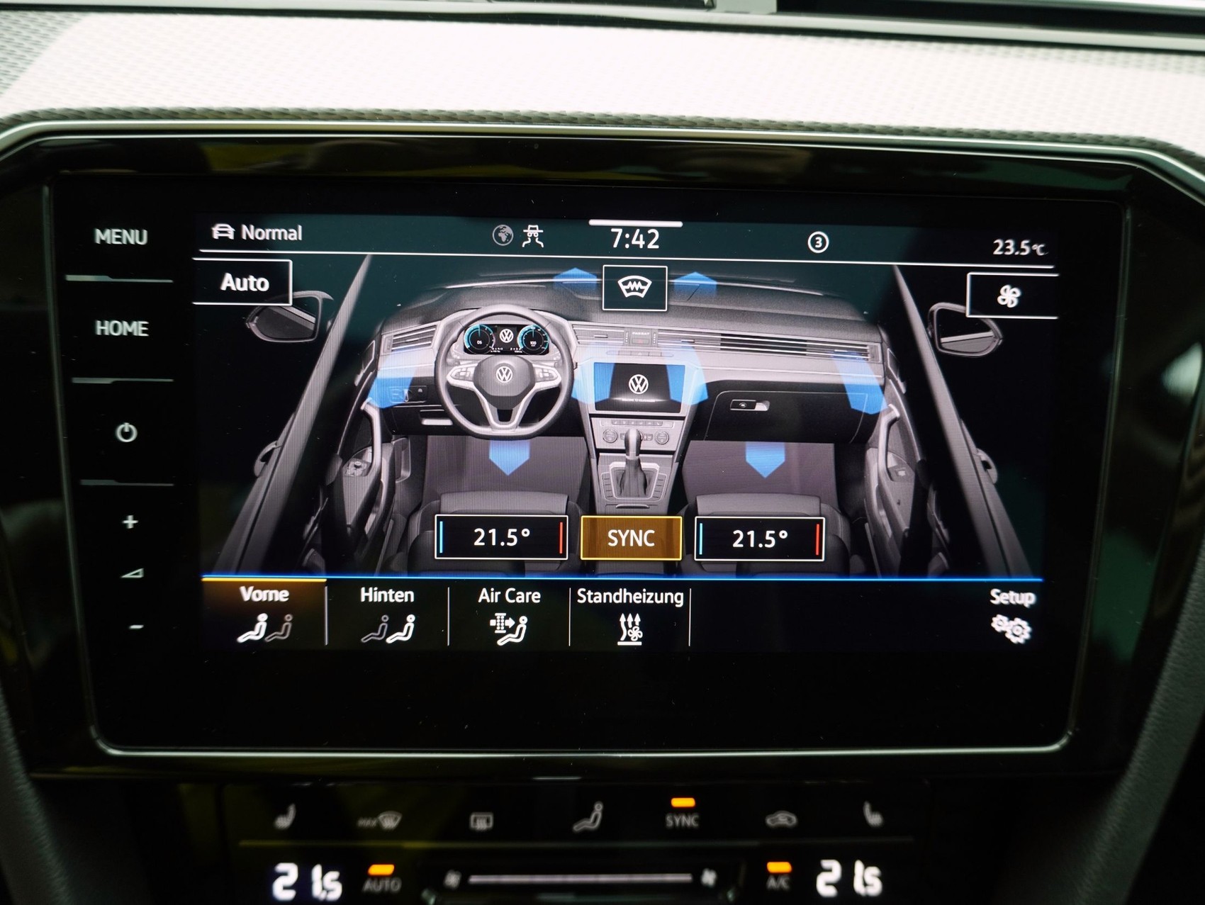 VW Passat Variant 2.0 TDI DSG Alltrack 4Motion-image-16