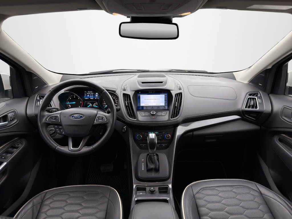FORD Kuga 2.0 TDCi 180 Vignale FPS-image-10
