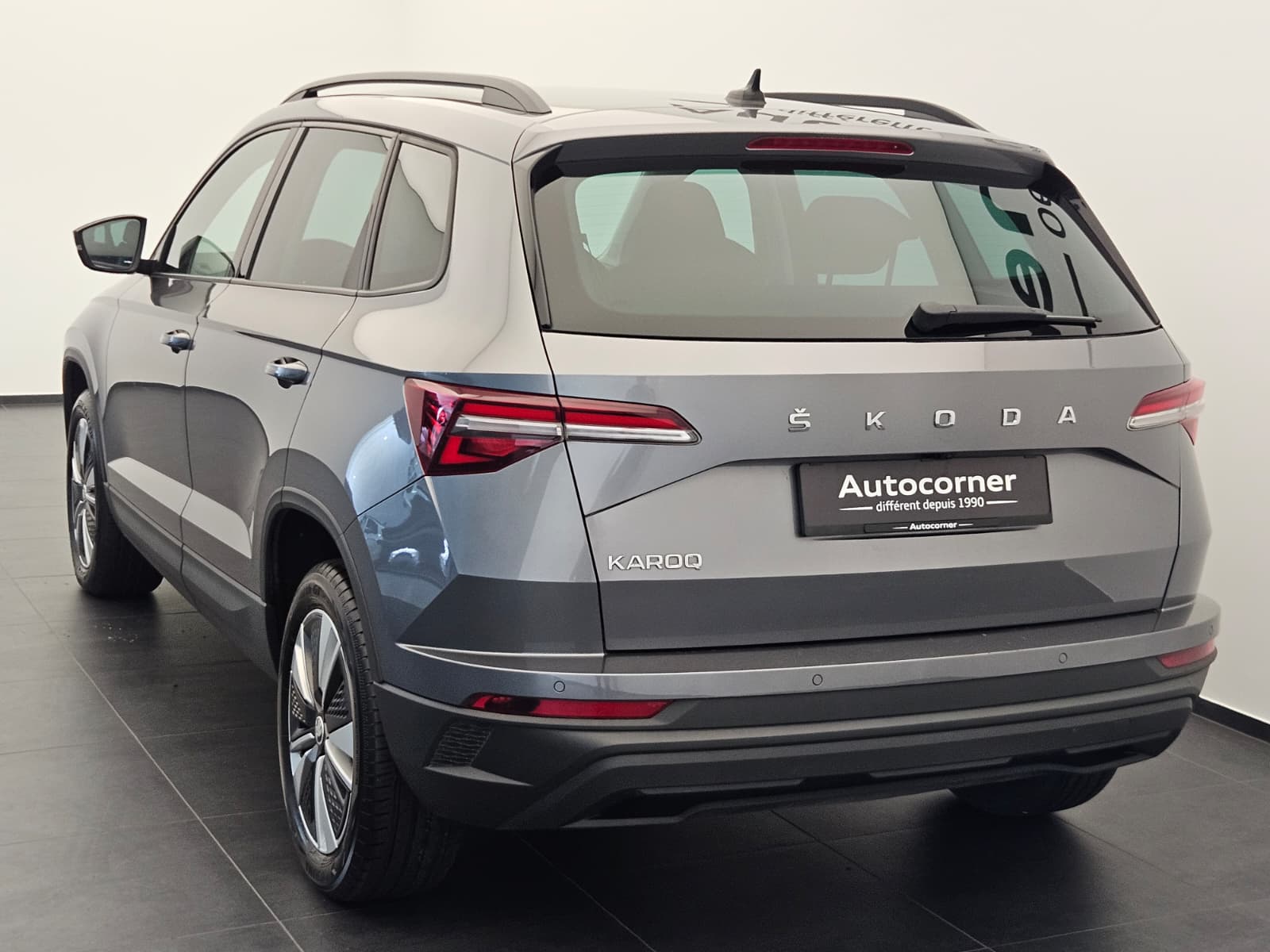 SKODA Karoq 1.5 TSI Ambition DSG-image-8