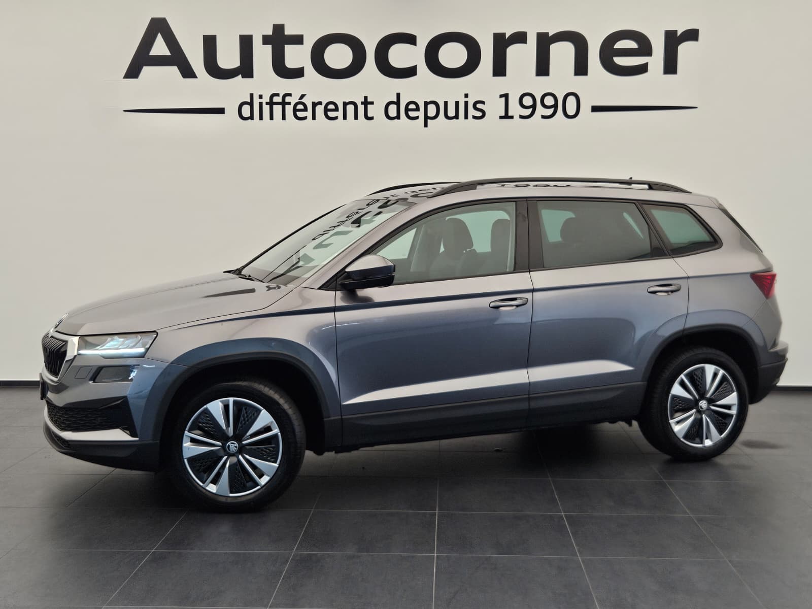 SKODA Karoq 1.5 TSI Ambition DSG-image-0