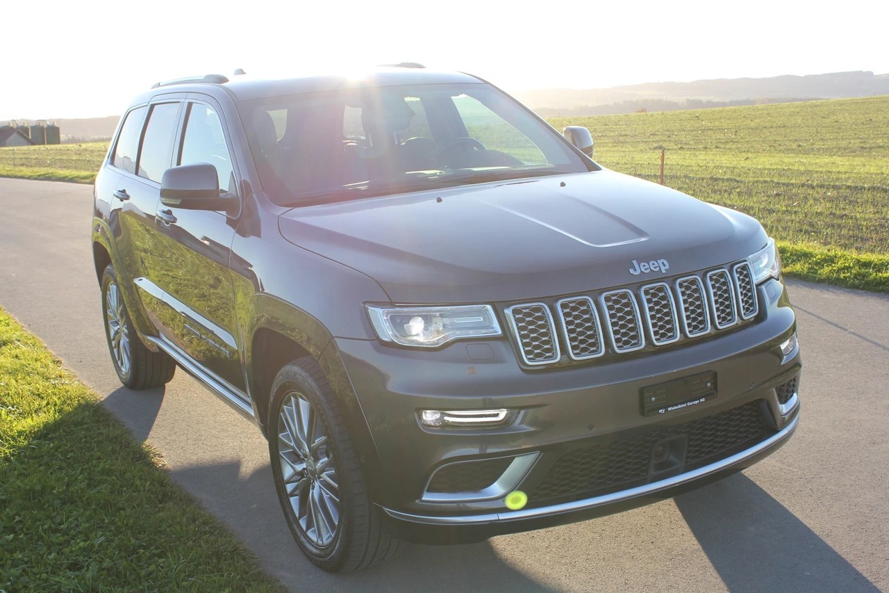 JEEP Grand Cherokee 3.0 CRD Summit Automatic-image-1