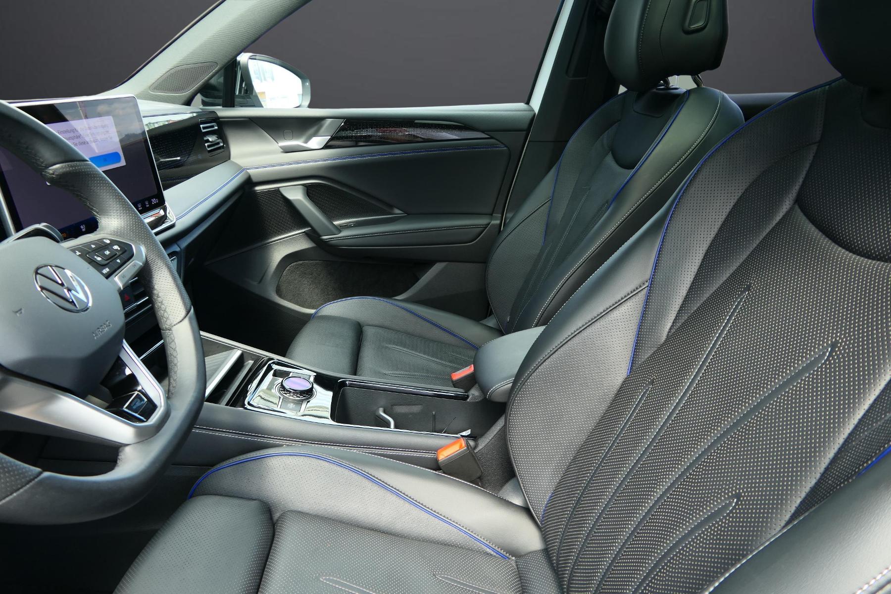 VW Tiguan 2.0 TSI R-Line DSG 4motion-image-6