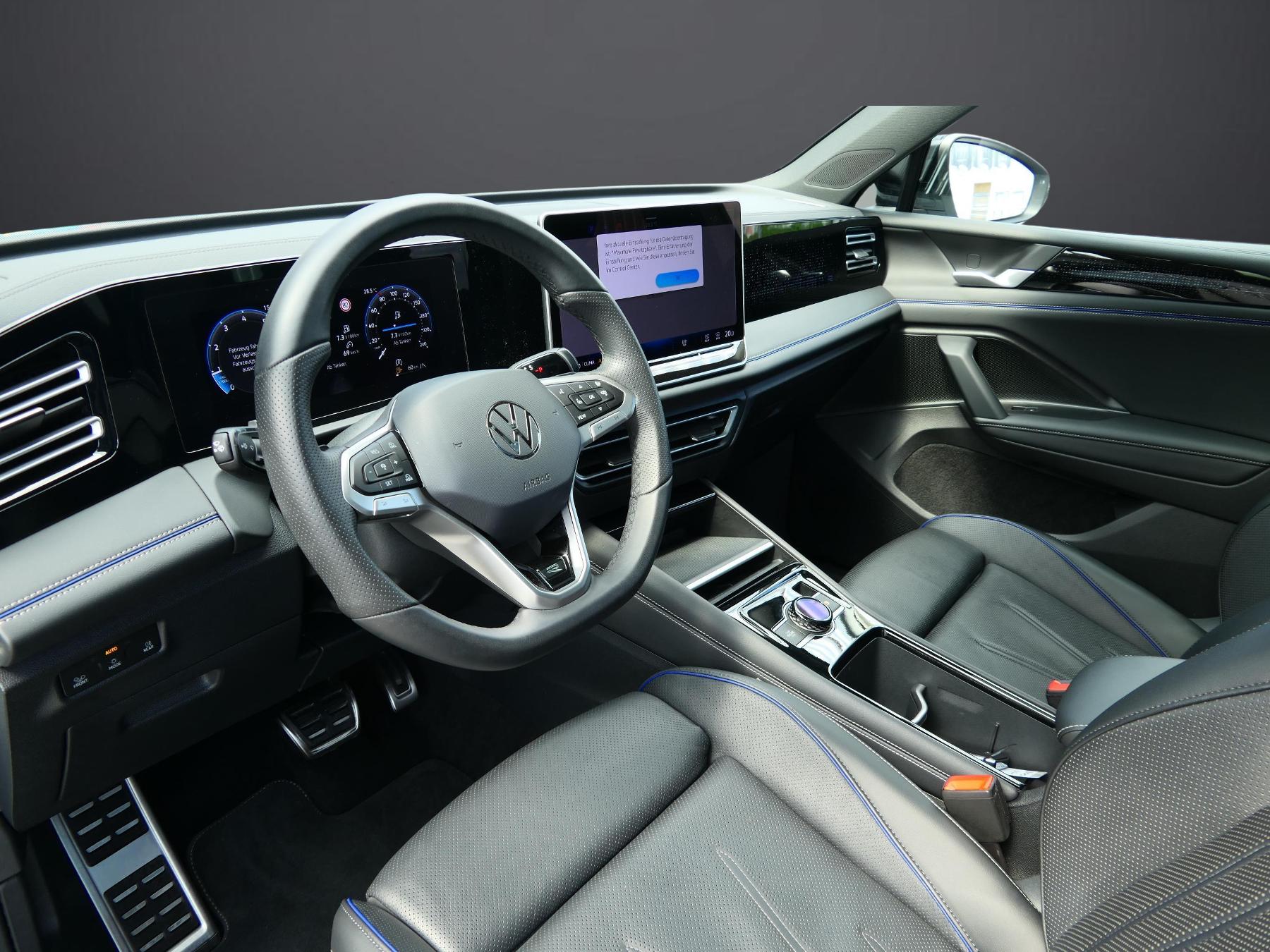 VW Tiguan 2.0 TSI R-Line DSG 4motion-image-5