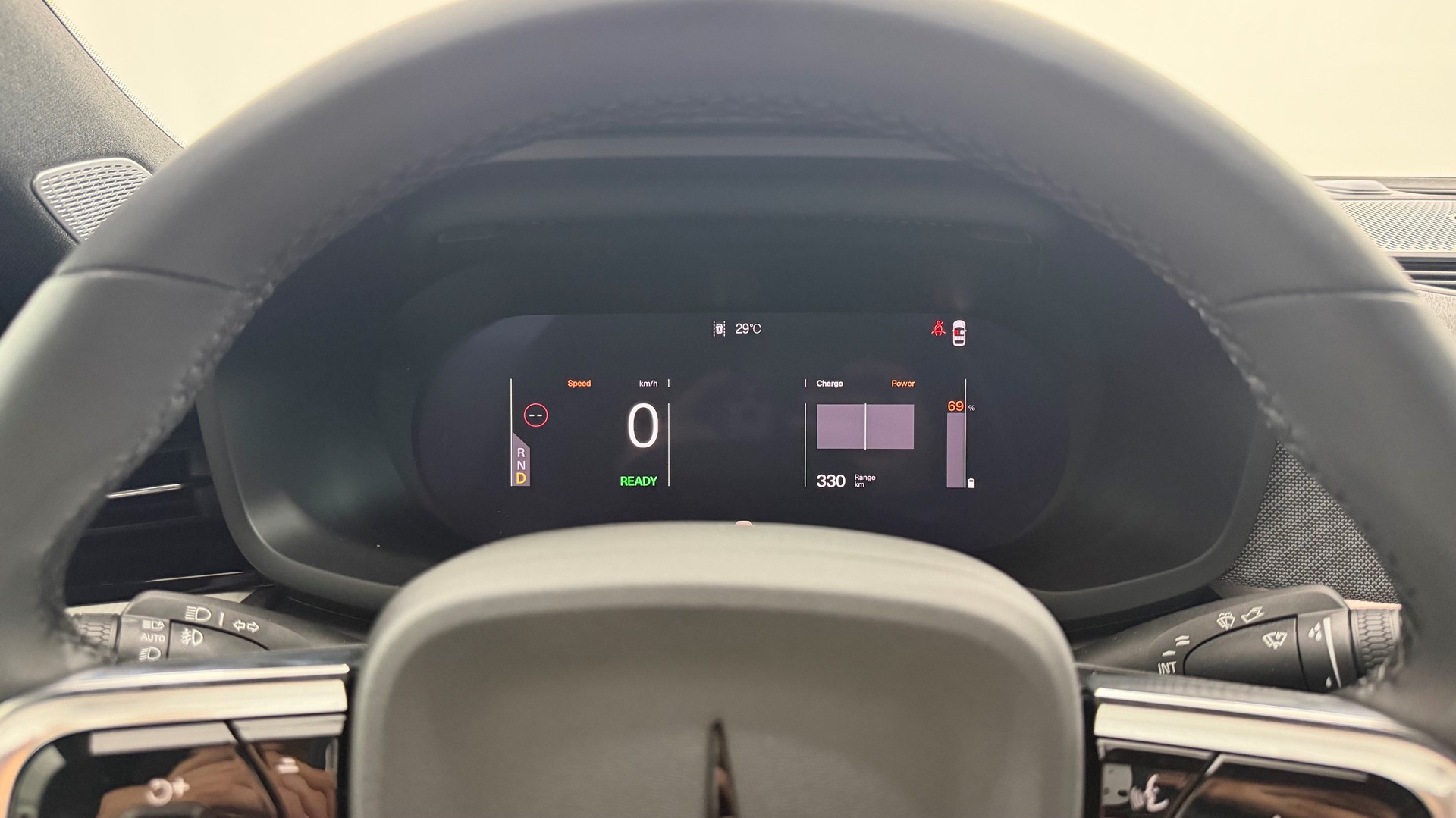 POLESTAR 2 Long Range Dual Motor Perfor-image-10