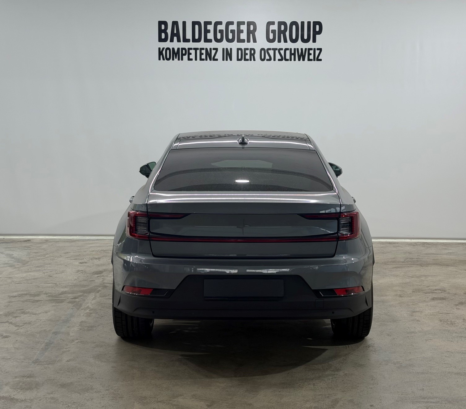 POLESTAR 2 Long Range Dual Motor Perfor-image-6