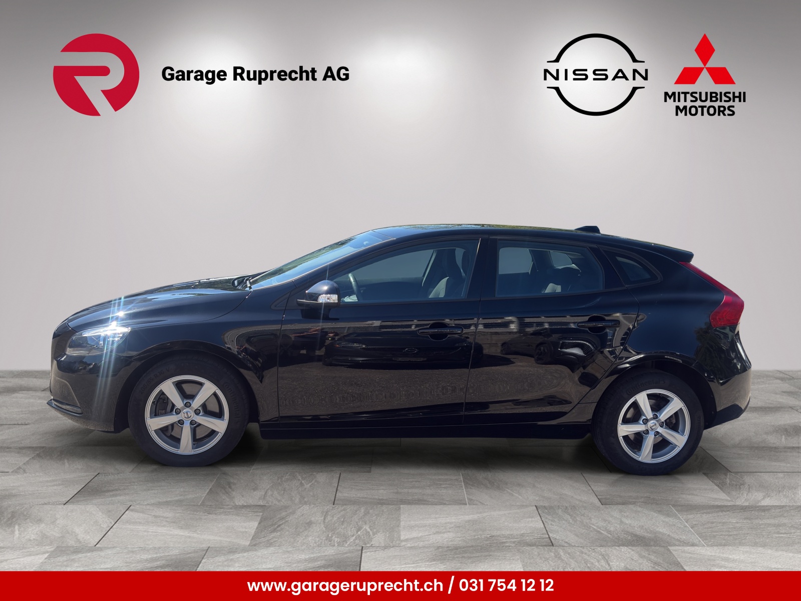 VOLVO V40 2.0 D3 Kinetic S/S-image-1