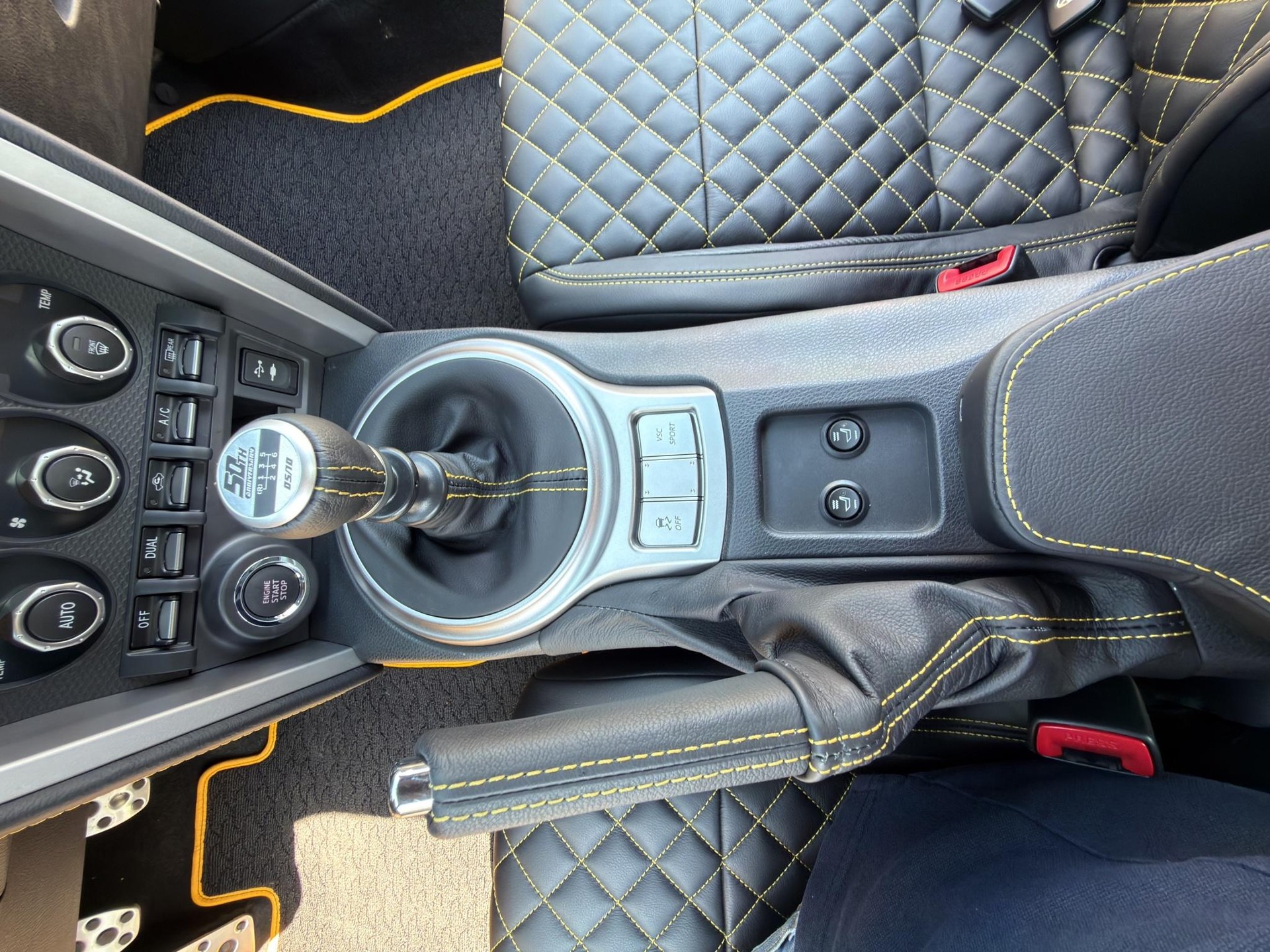 TOYOTA GT86 2.0 D-4S Sport-image-11