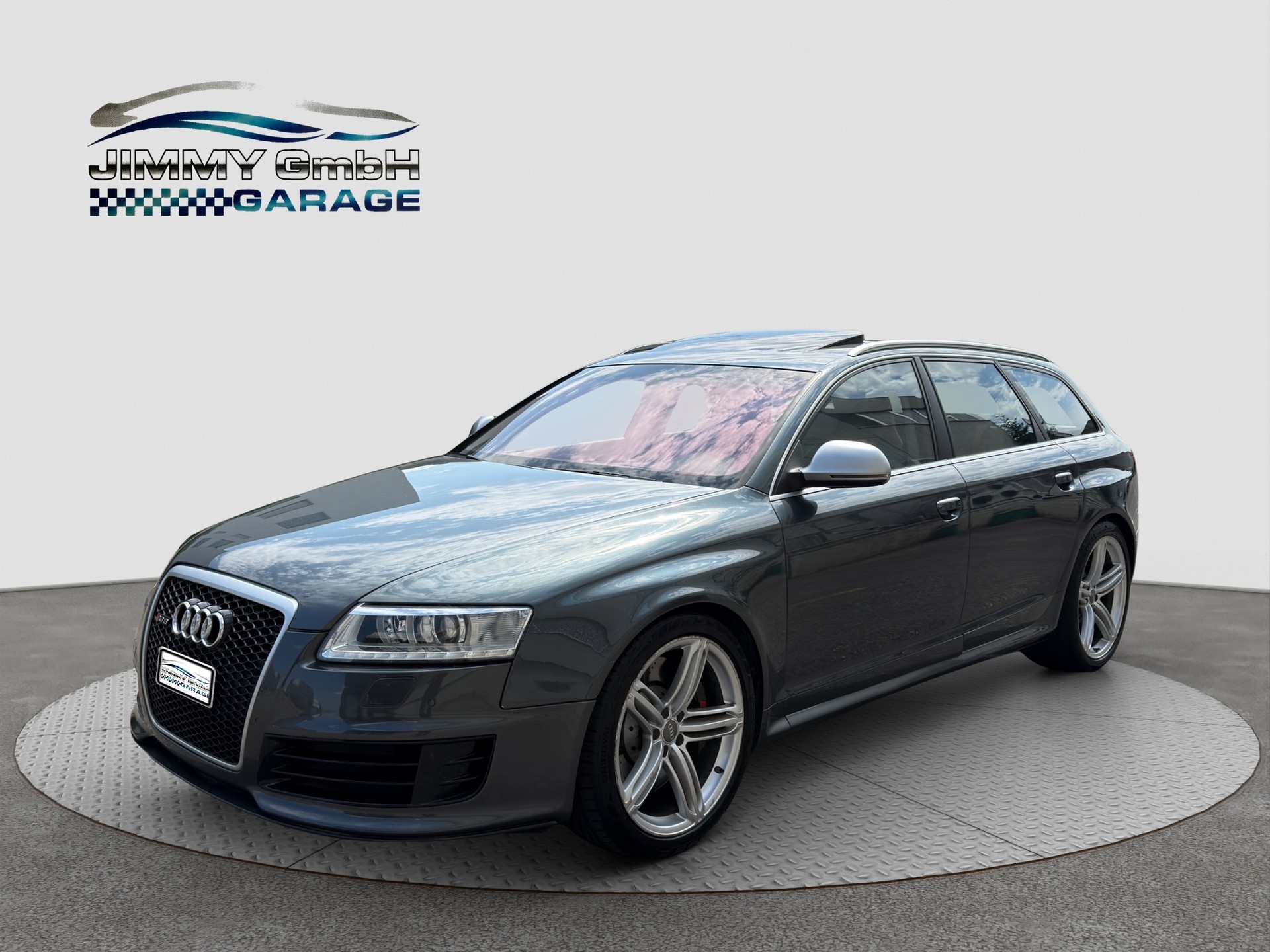 AUDI RS6 Avant 5.0 TFSI V10 quattro tiptronic-image-1