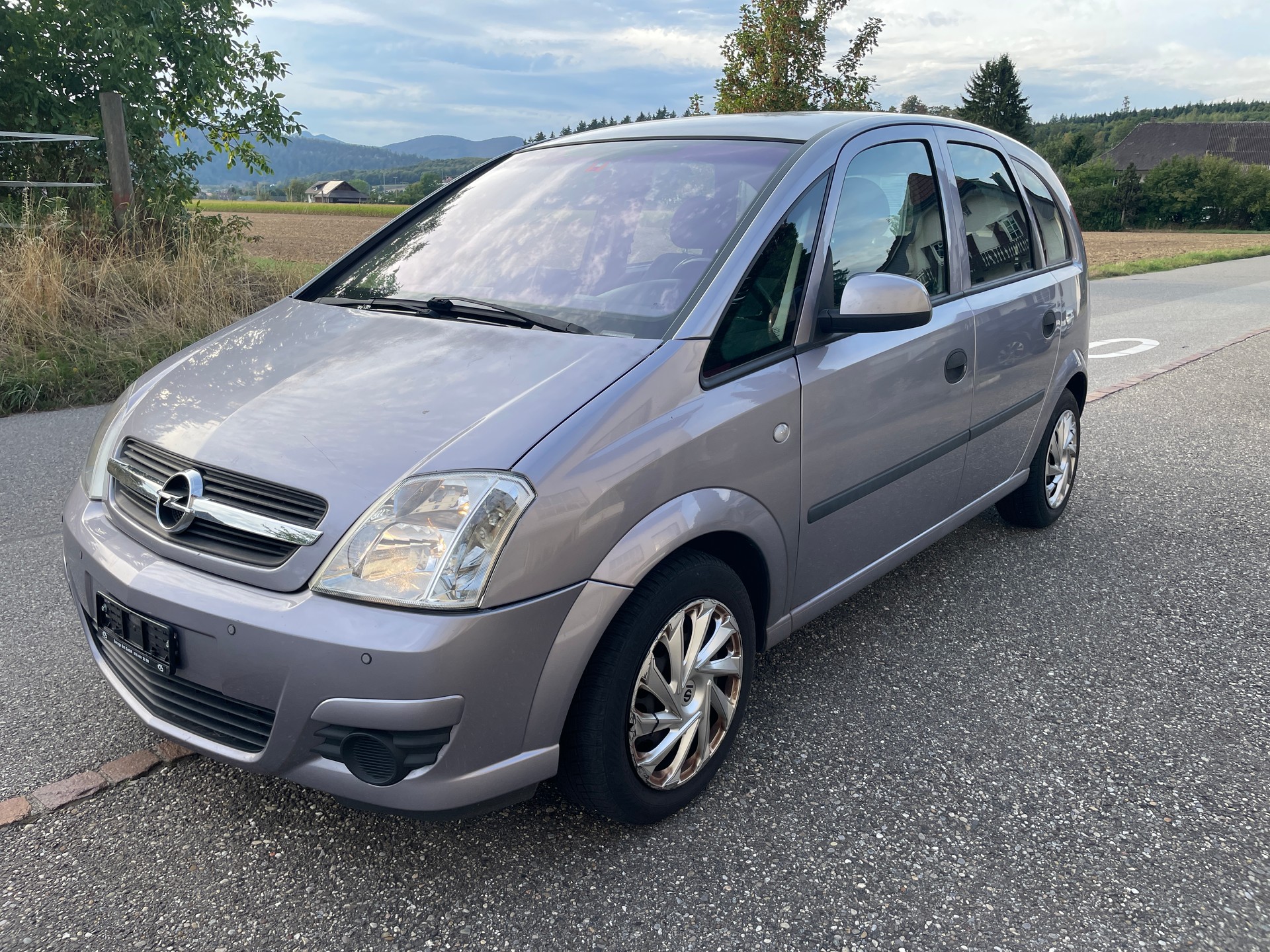 OPEL Meriva 1.6i 16V Enjoy