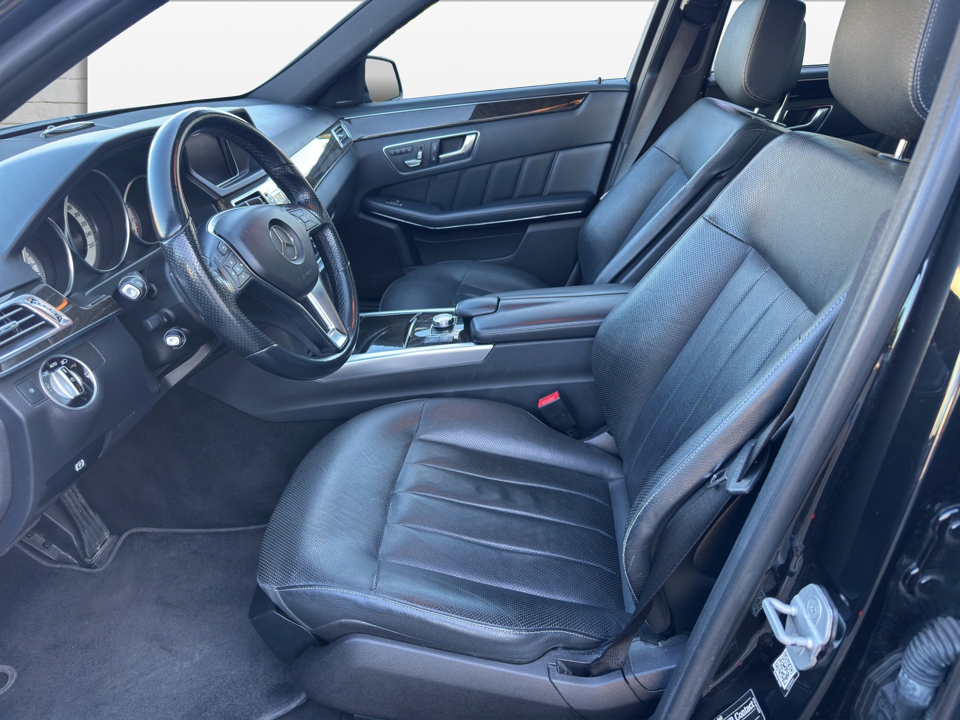 MERCEDES-BENZ E 400 Avantgarde 7G-Tronic-image-8