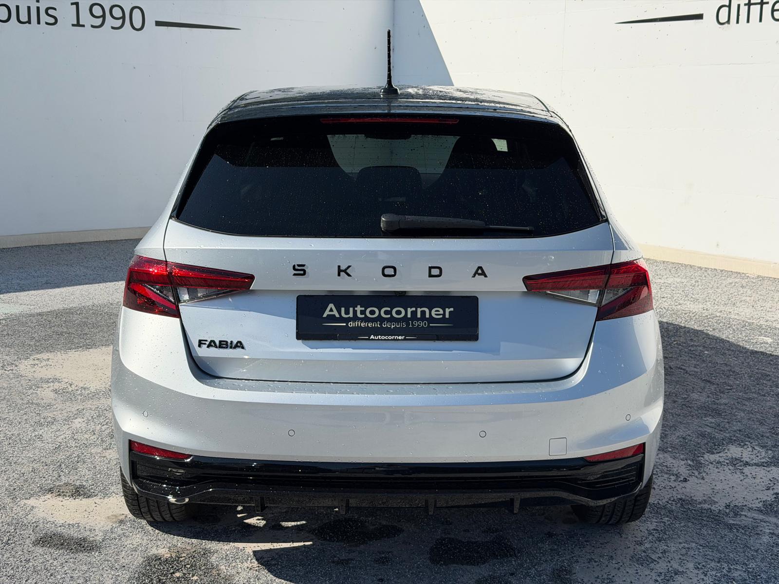 SKODA Fabia 1.5 TSI Monte Carlo DSG-image-4