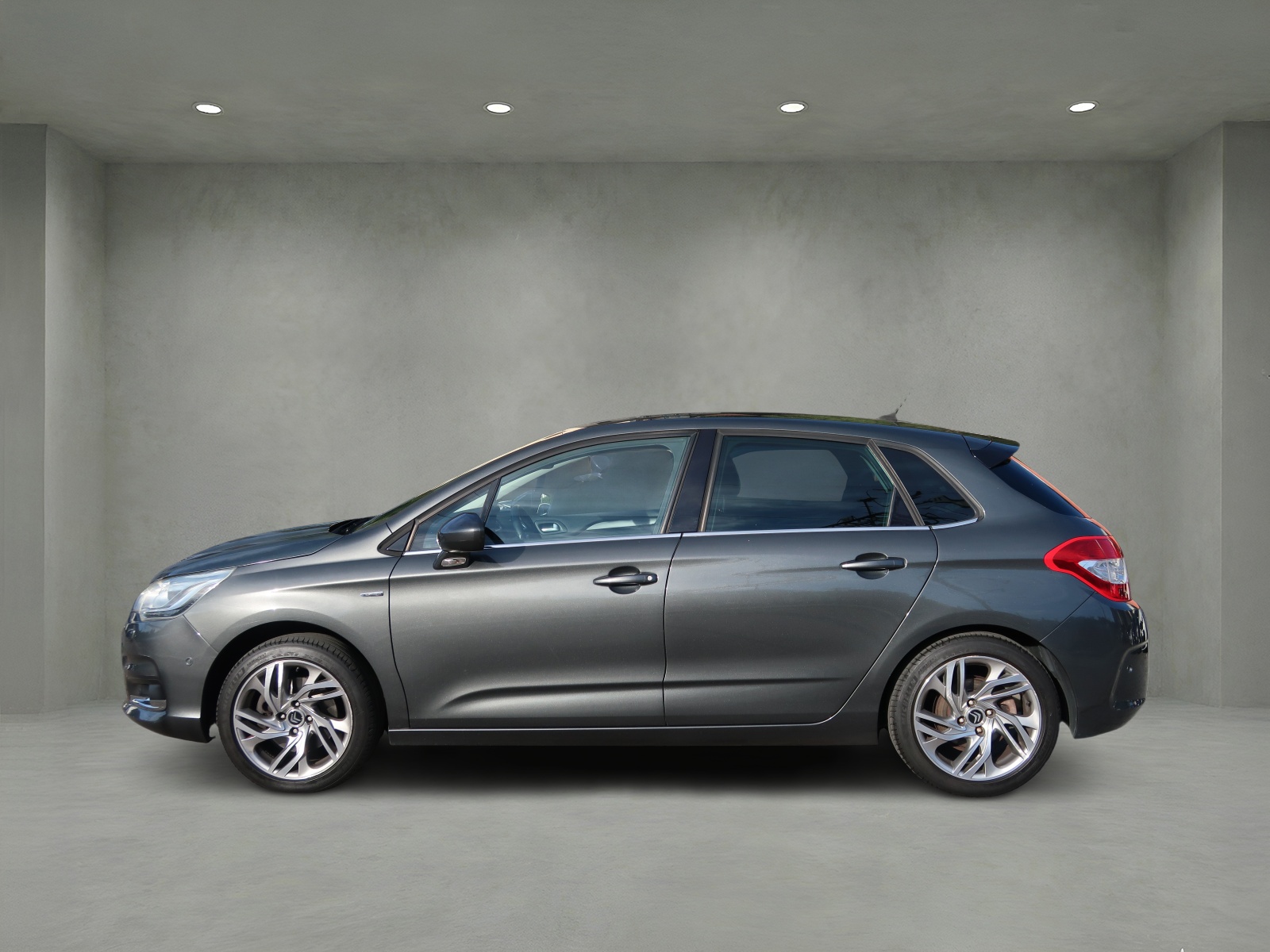 CITROEN C4 Berline 1.6 THP Exclusive EGS6-image-6