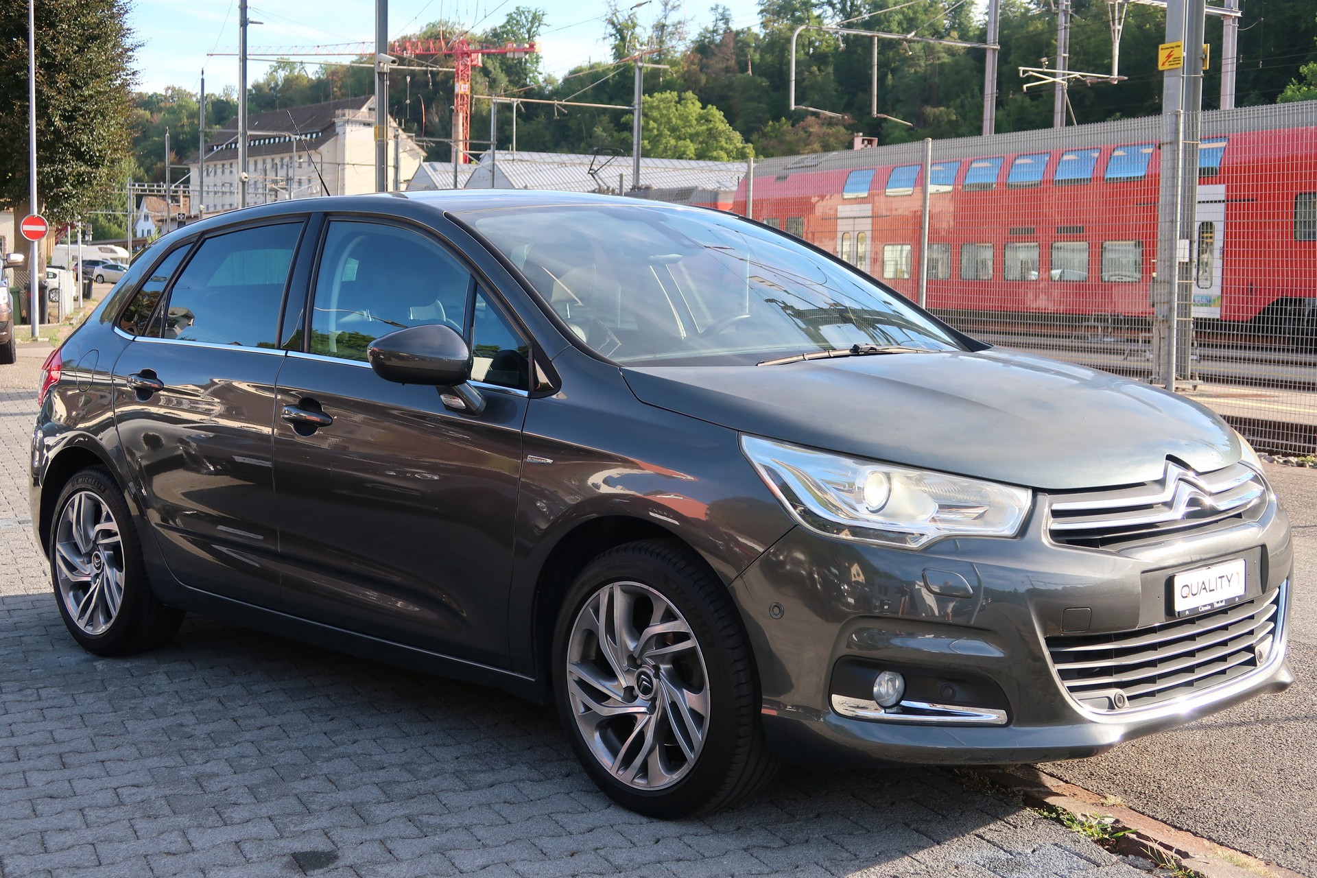 CITROEN C4 Berline 1.6 THP Exclusive EGS6-showroom-element-2
