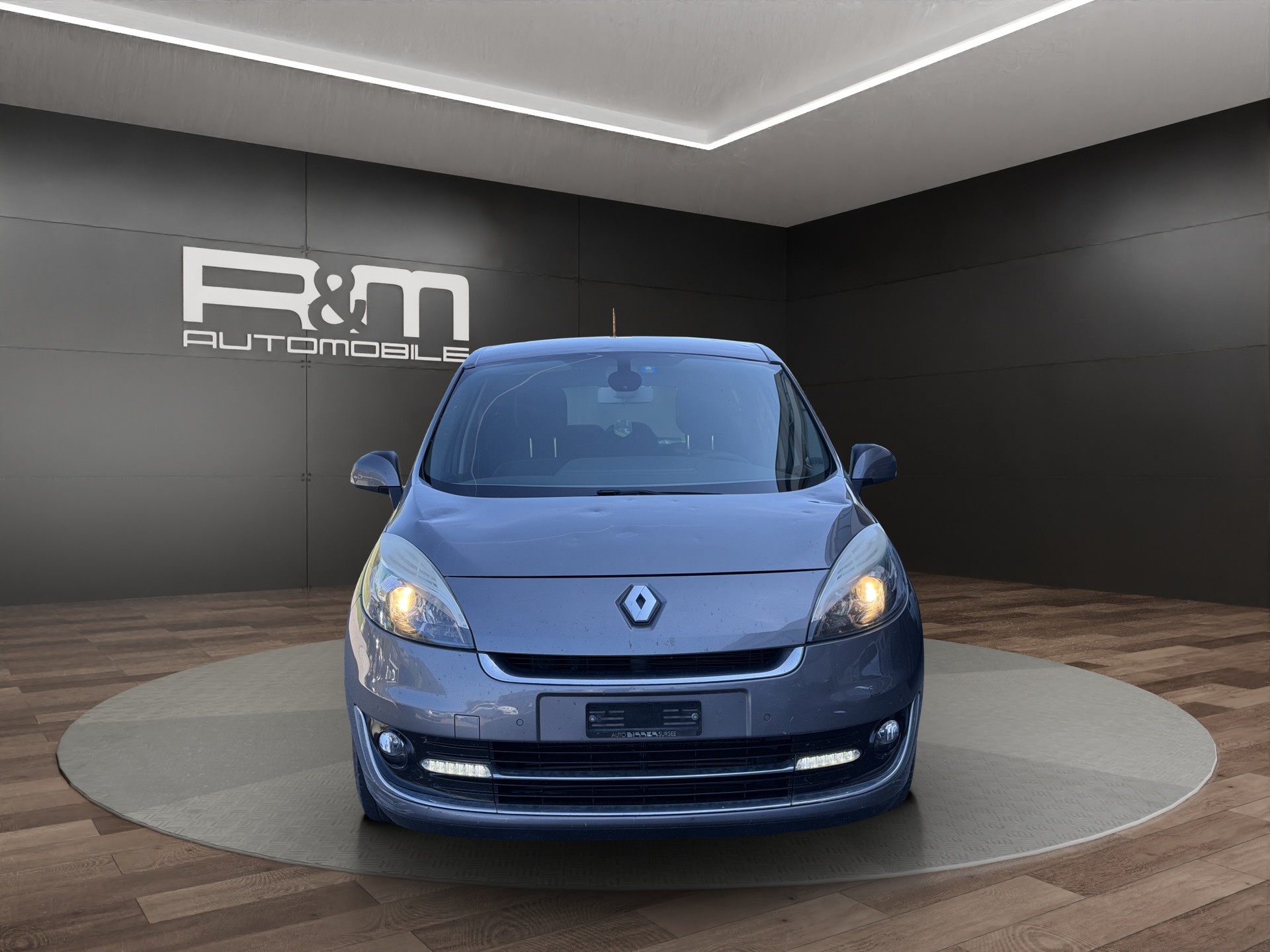 RENAULT Grand Scénic 1.4 16V Turbo Dynamique-image-1