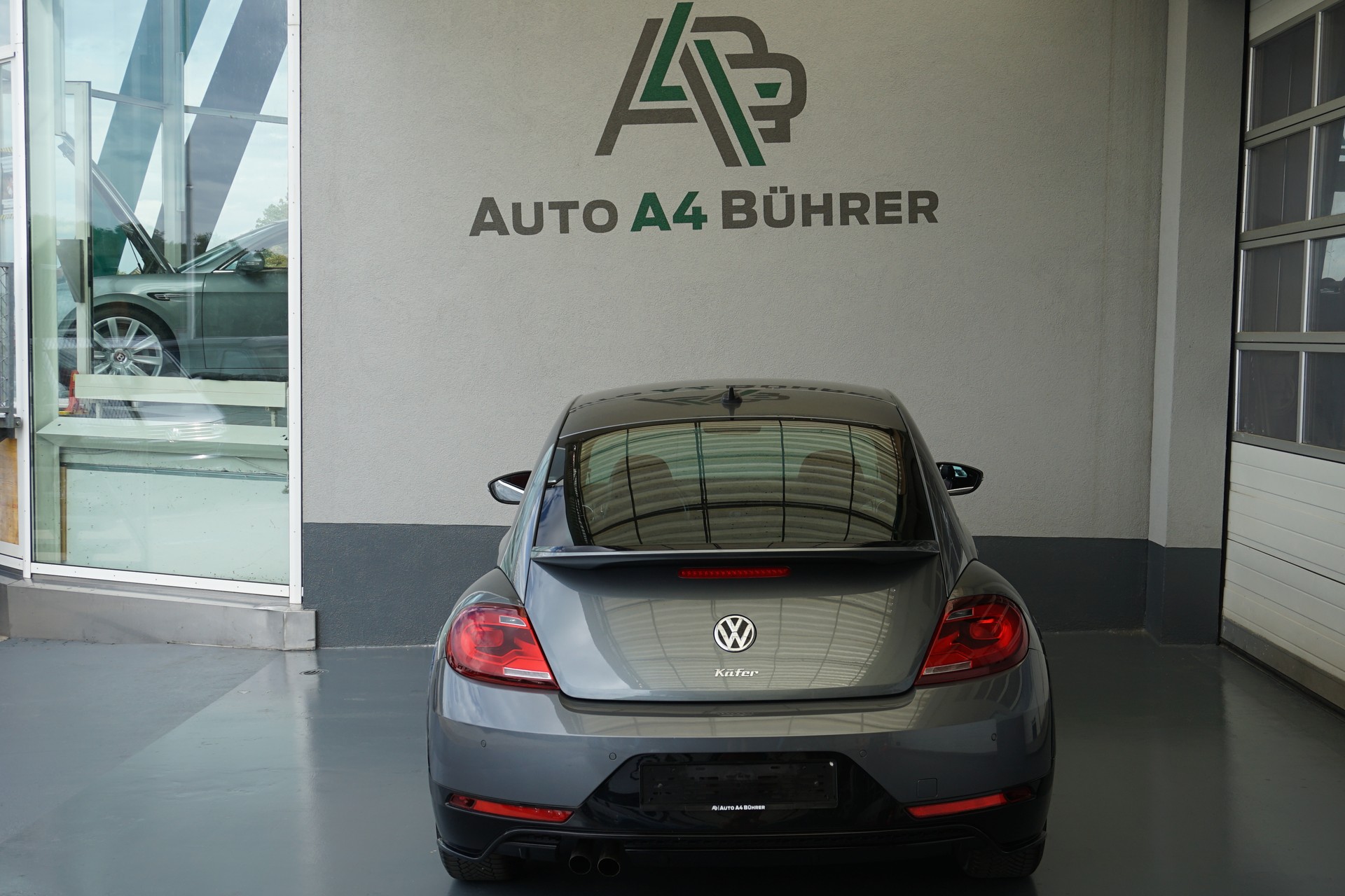 VW Beetle 1.4 TSI BMT R-Line-image-9