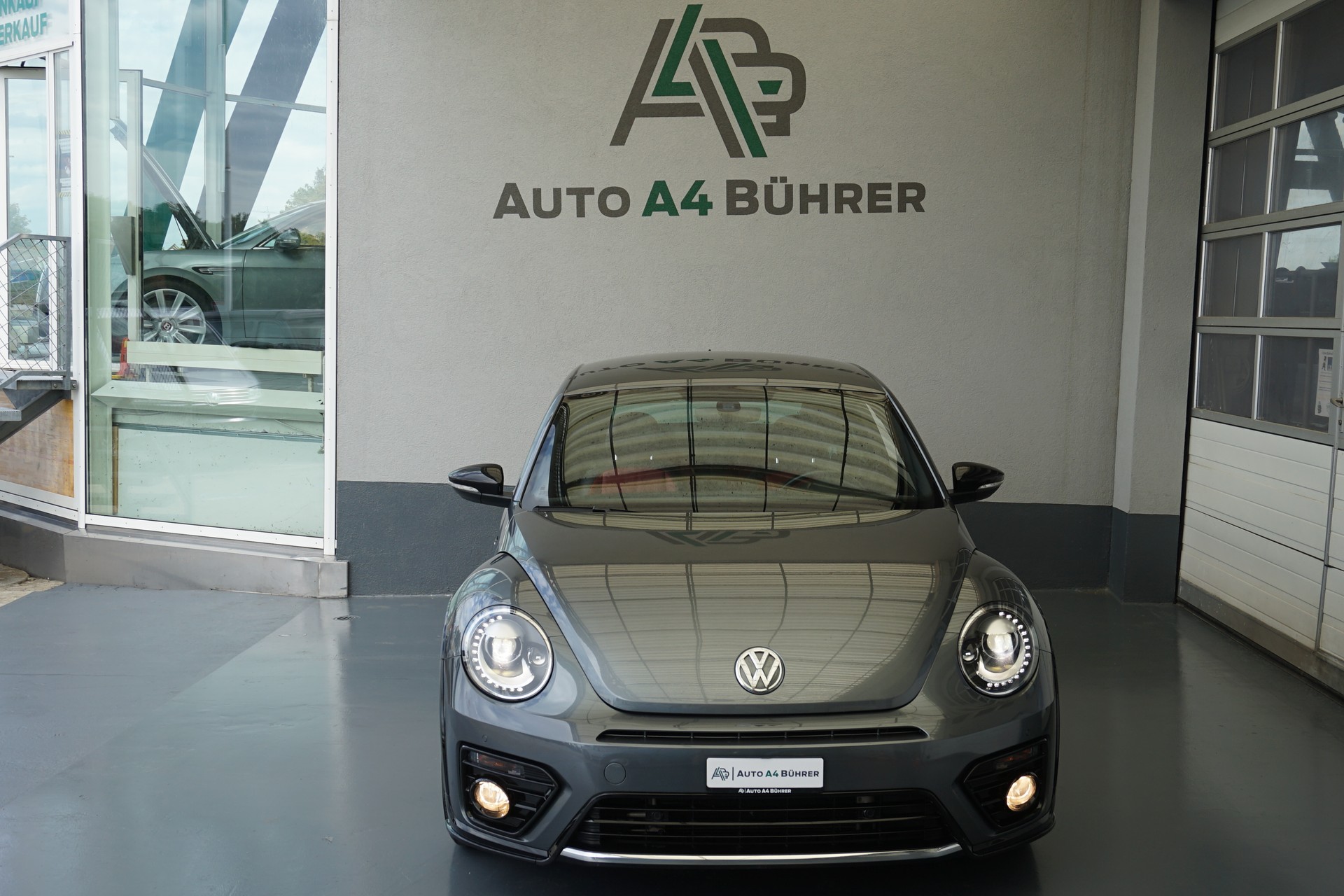VW Beetle 1.4 TSI BMT R-Line-image-8