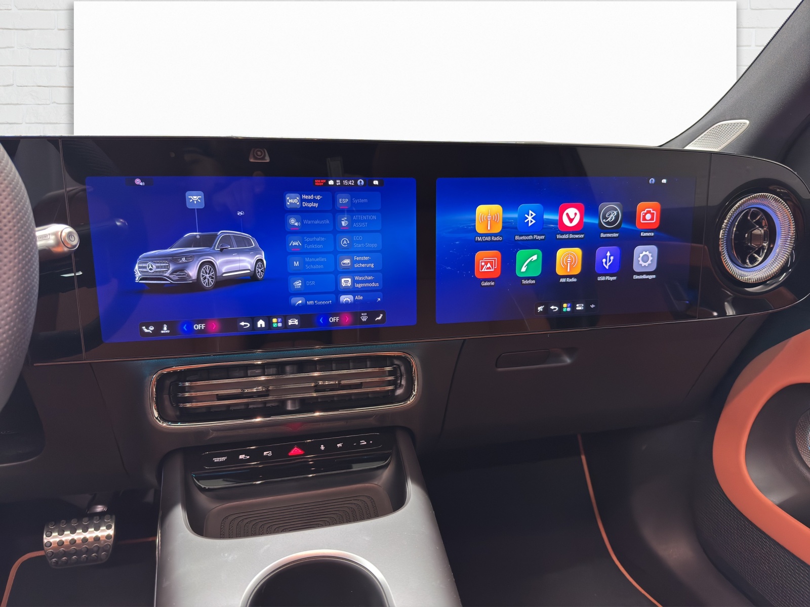 MERCEDES-BENZ GLB 220 4Matic-image-8