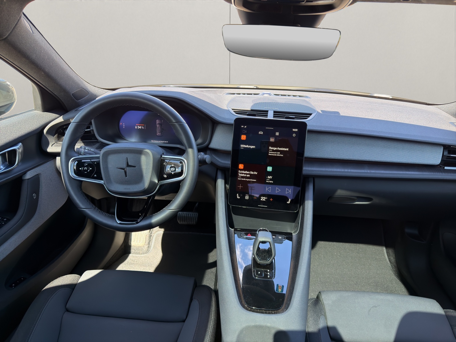 POLESTAR 2 Long Range Dual Motor-image-14