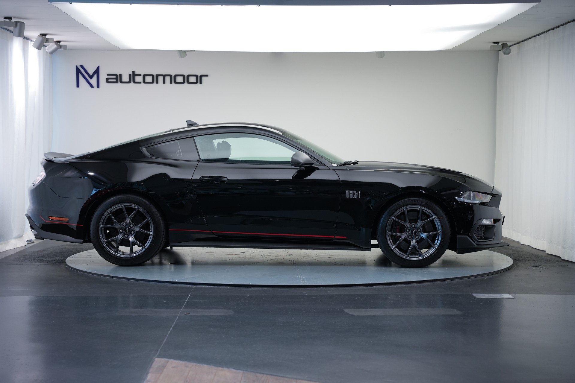 FORD Mustang Fastback 5.0 V8 Mach 1 *Handschalter*-image-3