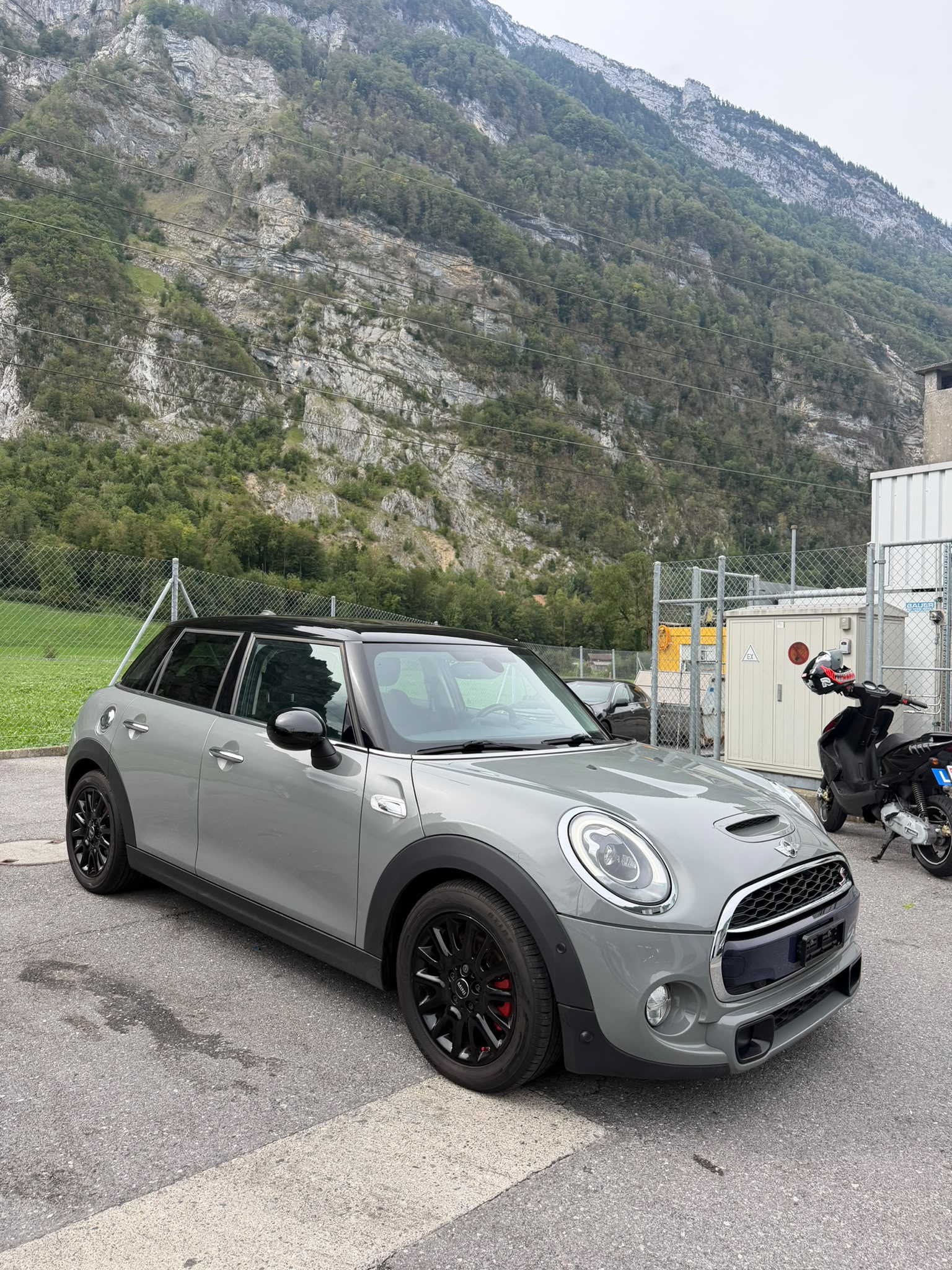 MINI Cooper S-image-6