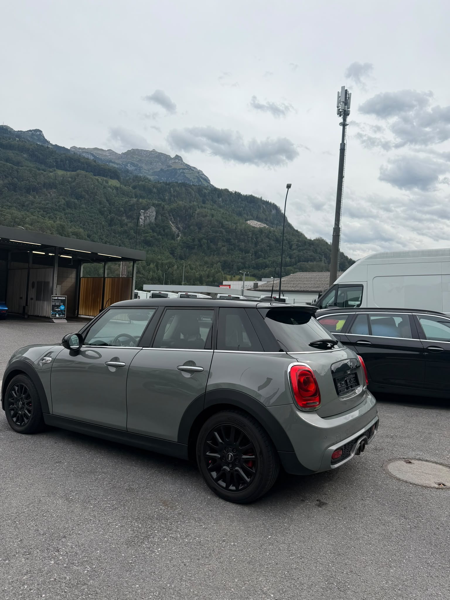 MINI Cooper S-image-3