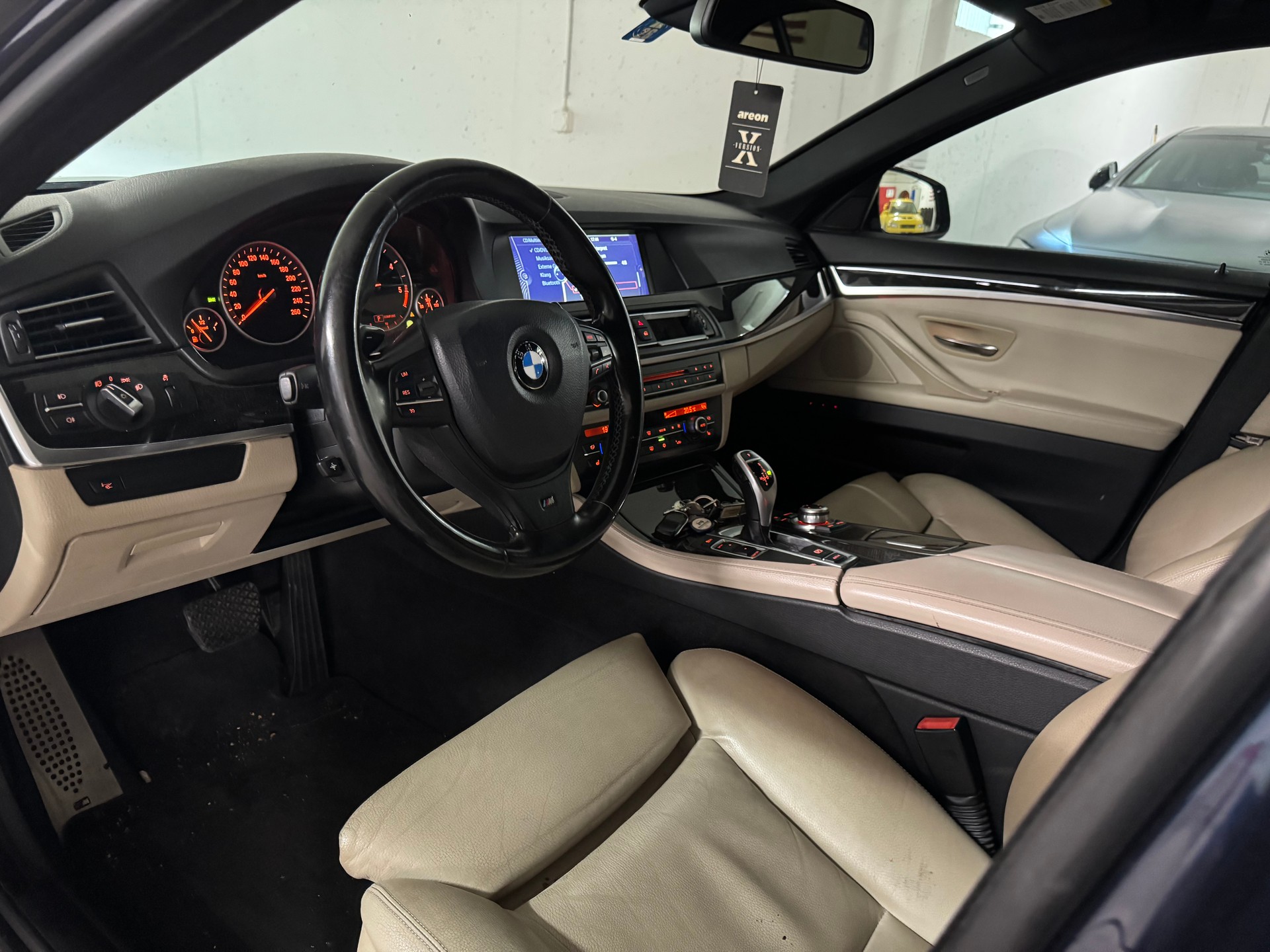 BMW 535d Steptronic M-Paket-image-8